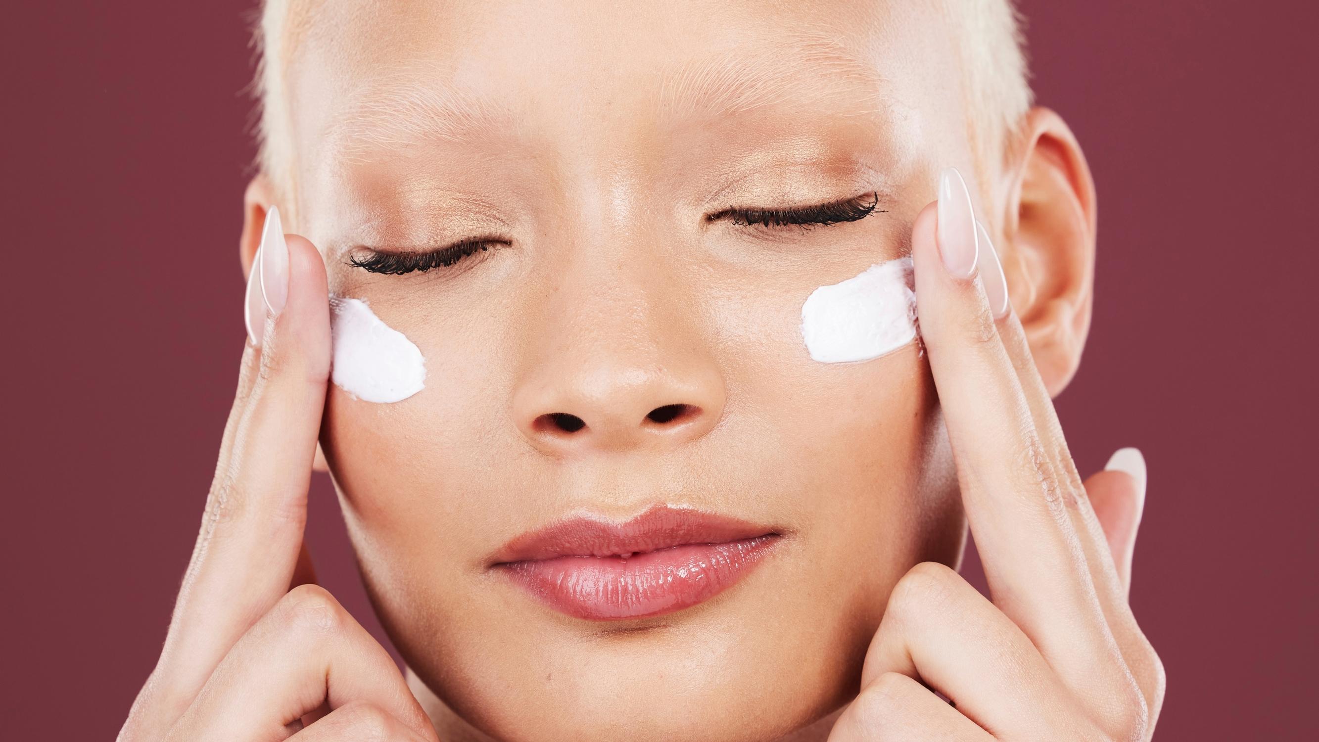 Tässä ovat parhaat yönaamiot, joista kaksi sai täydet pisteet: ”Ihosta tulee yön aikana ihanan pehmeä ja hellityn tuntuinen”