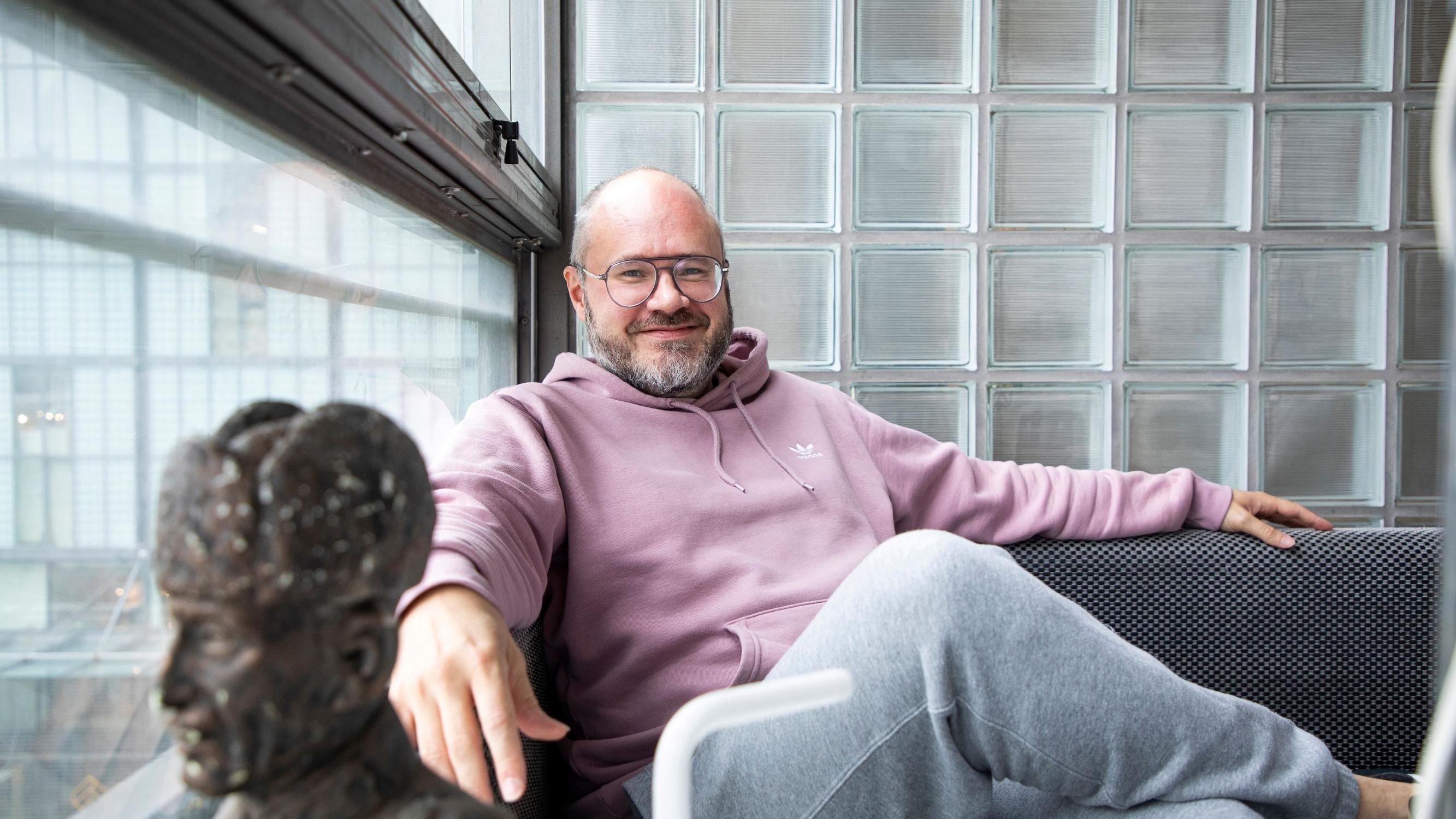 Tuomas Enbuske diagnooseistaan: ”Vasta saatuani hoitoa oivalsin, miten syvällä olin ollut”