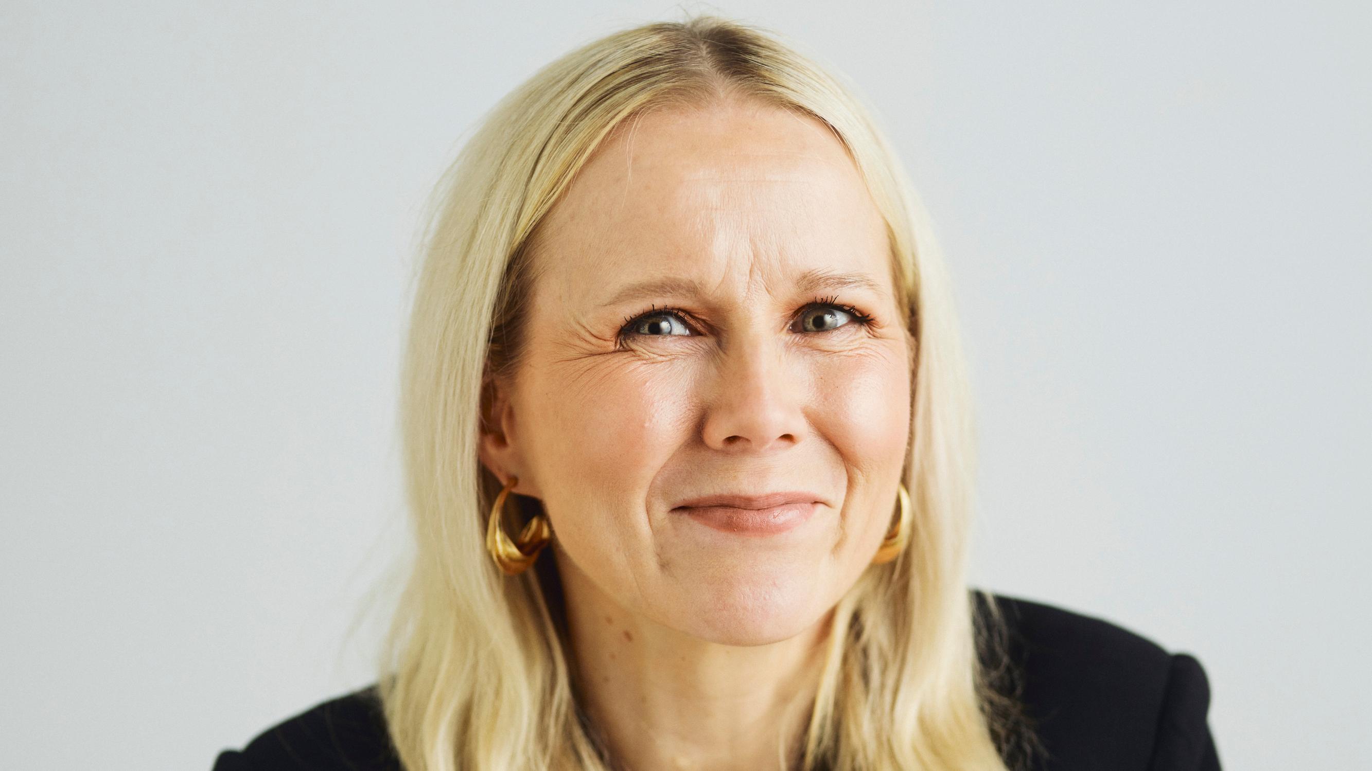 Tämän haluat tietää kosmetiikasta nyt! Kauneustoimittaja Hanna Pesonen paljastaa uudessa uutiskirjeessä parhaat vinkkinsä ja suosikkituotteensa