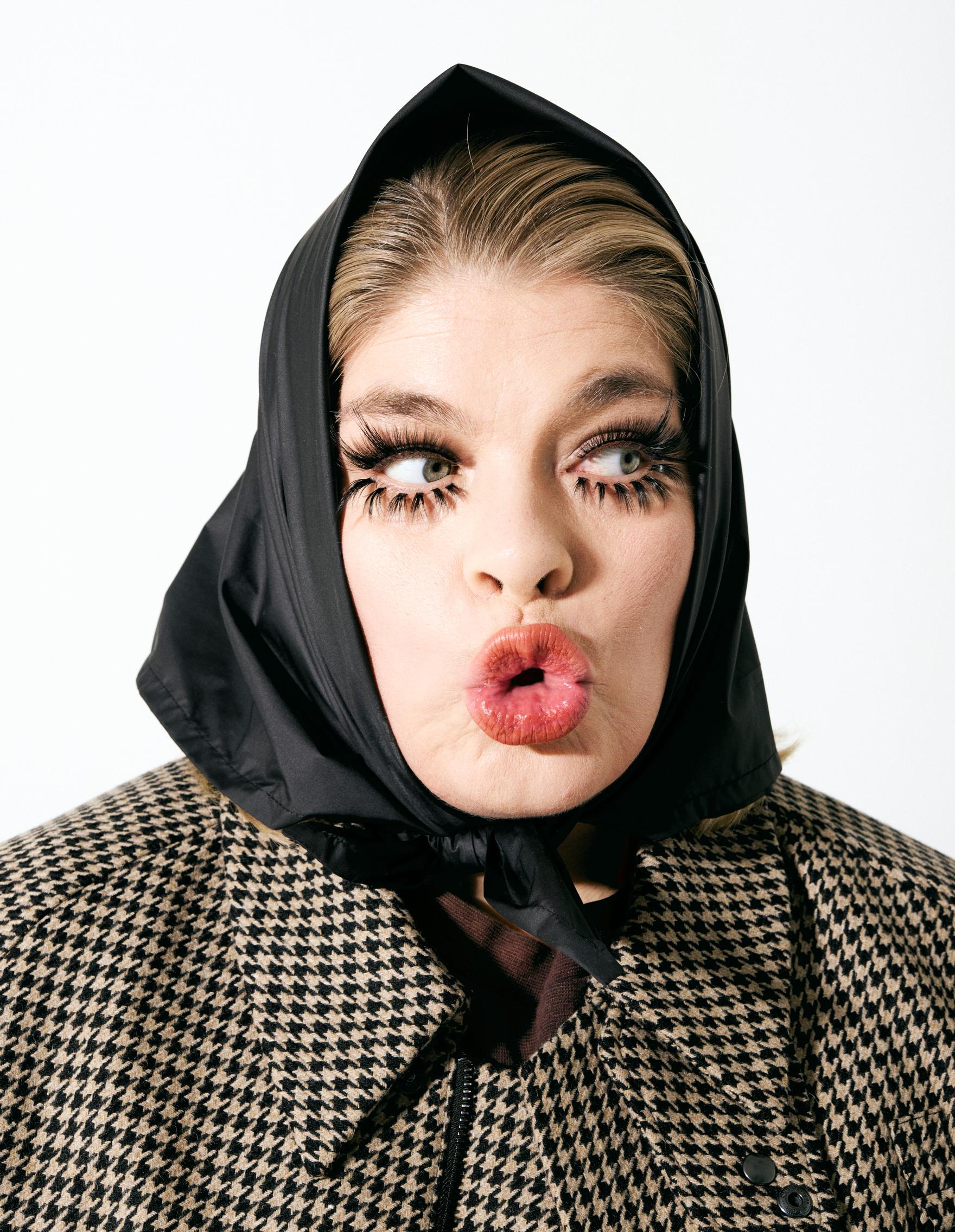 Enni Koistinen hinnoittelee työnsä niin suureksi, että välillä vähän hirvittää.