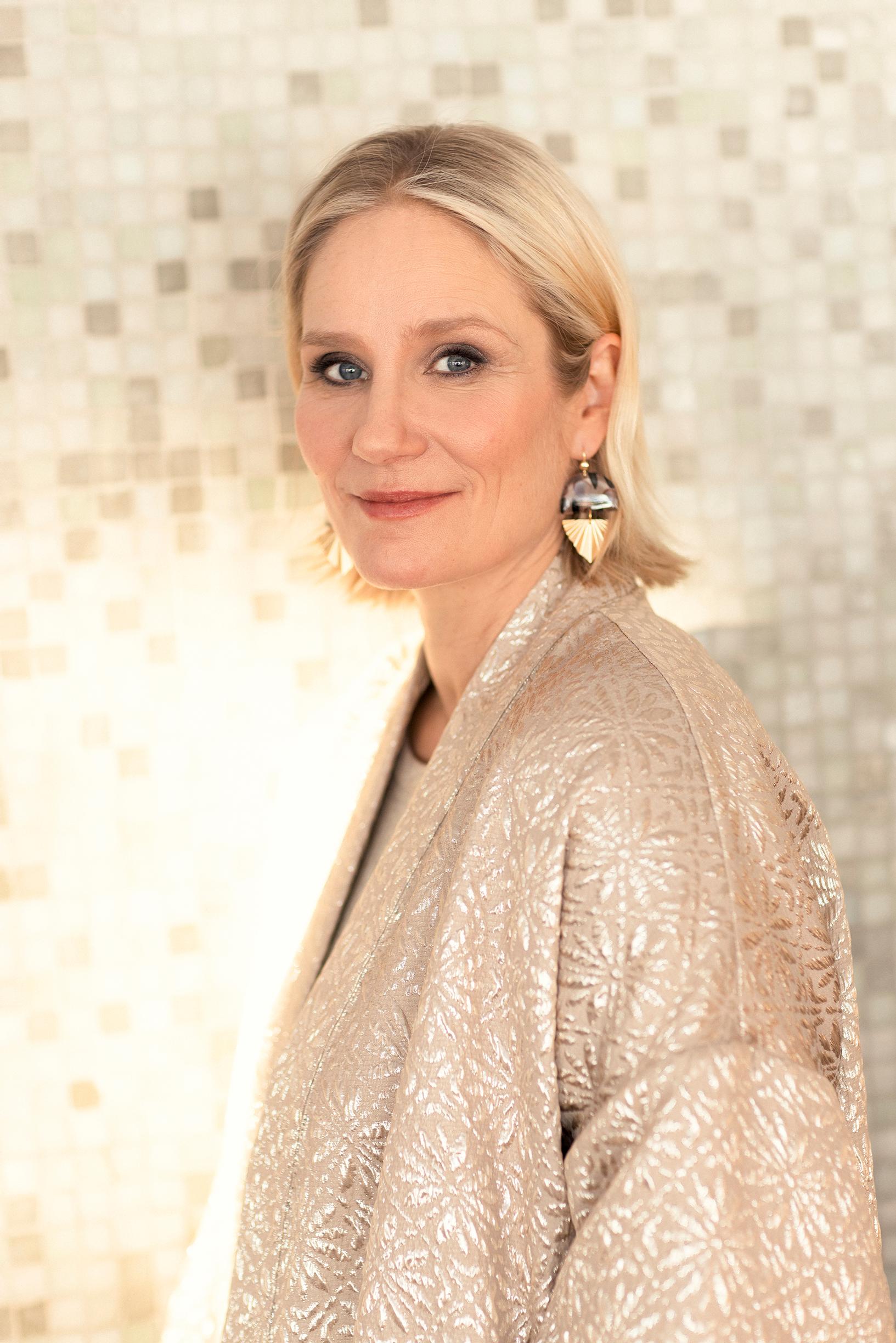 Laura Malmivaara odottaa kolmatta lastaan. Poikavauva syntyi huhtikuussa, pääsiäisenä.