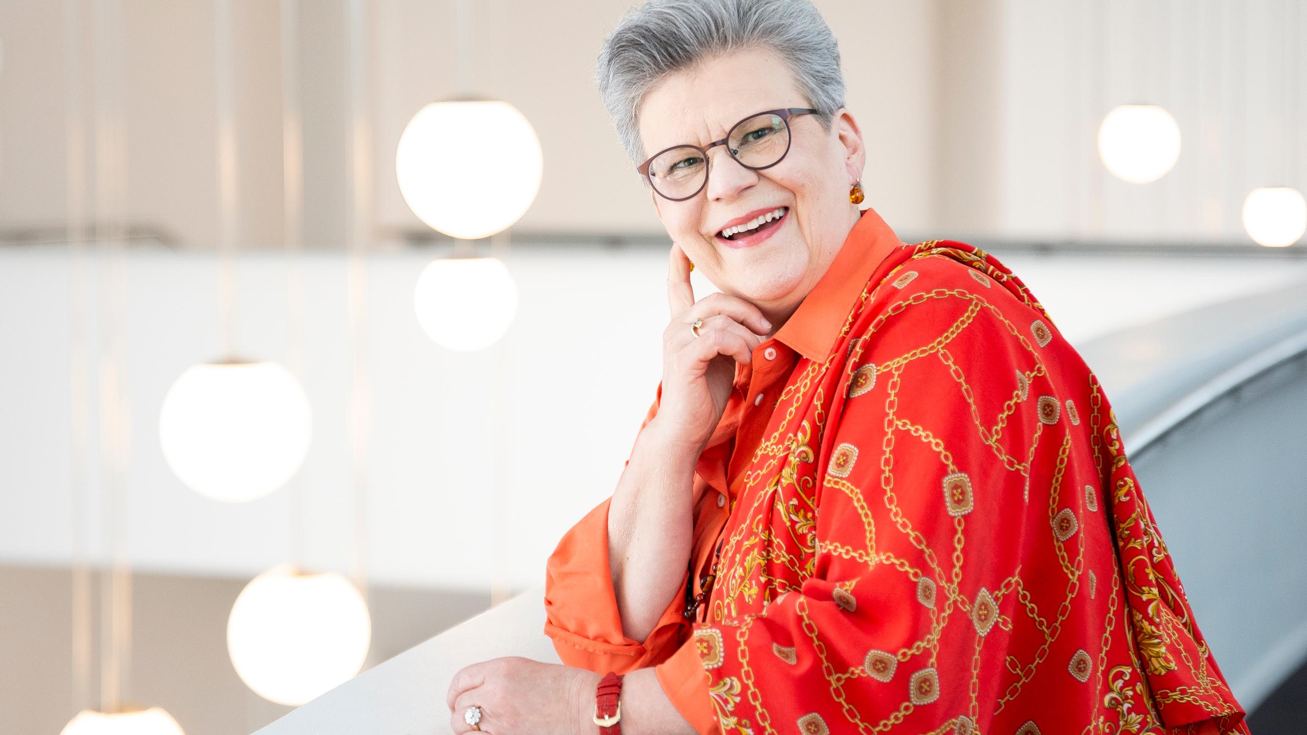 Ensin oopperalaulaja Soile Isokosken sisko menehtyi, sitten hän itse sairastui vakavasti: ”Kodin ja juurten merkitys nousi pintaan”