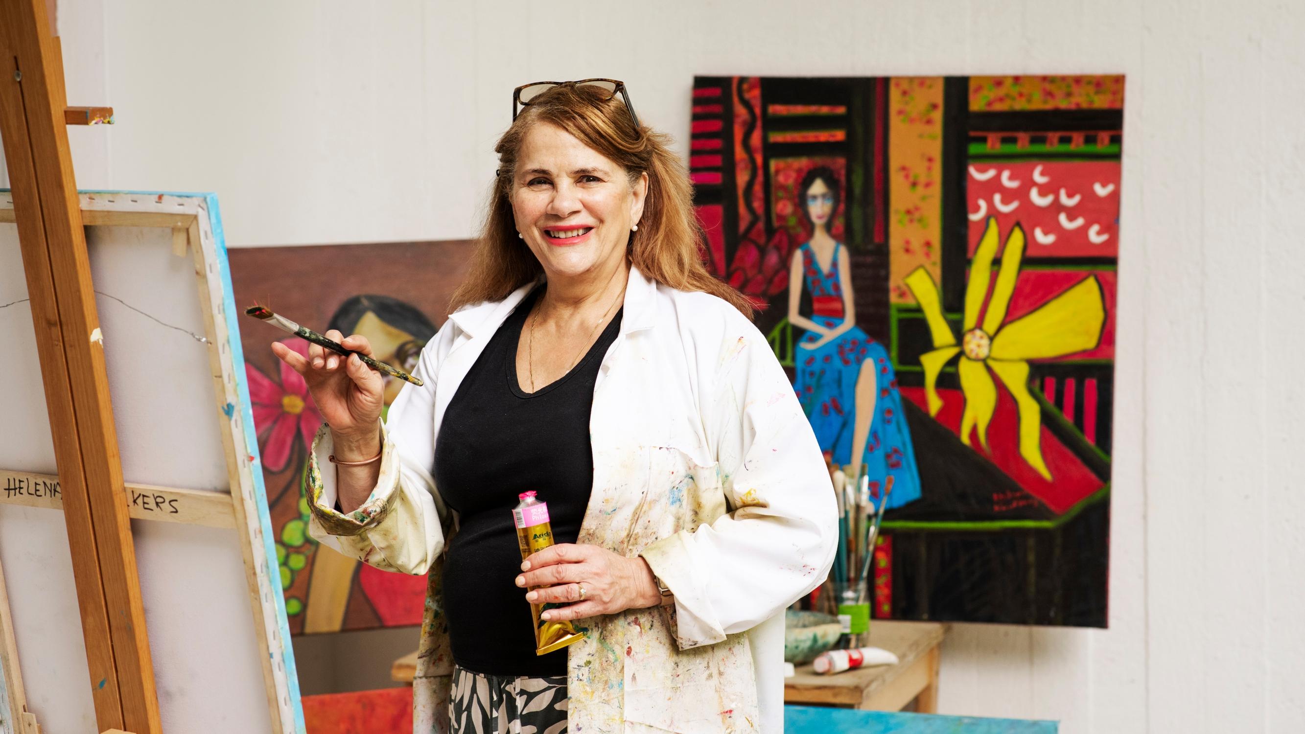 Kun Helena Kuulkers erosi toimittaja Rauli Virtasesta, hän joutui miettimään elämänsä uusiksi – toteutti unelmansa ja alkoi taiteilijaksi
