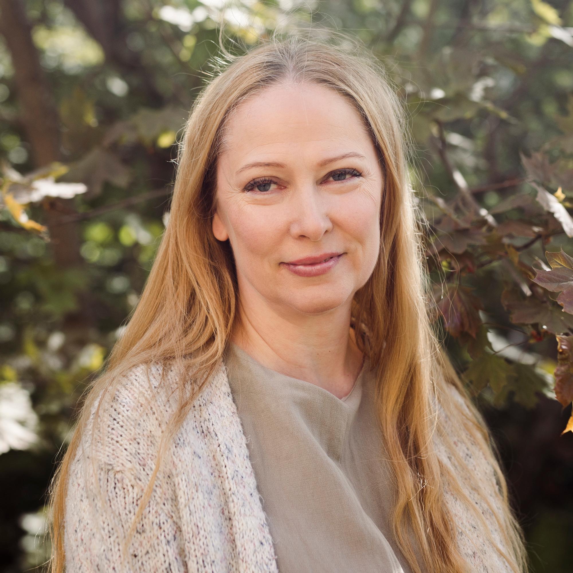 Terhi Koulumies sairastui parantumattomaan verisyöpään – näin harvinainen sairaus lopulta löydettiin: ”Oireitani pidettiin migreeninä”