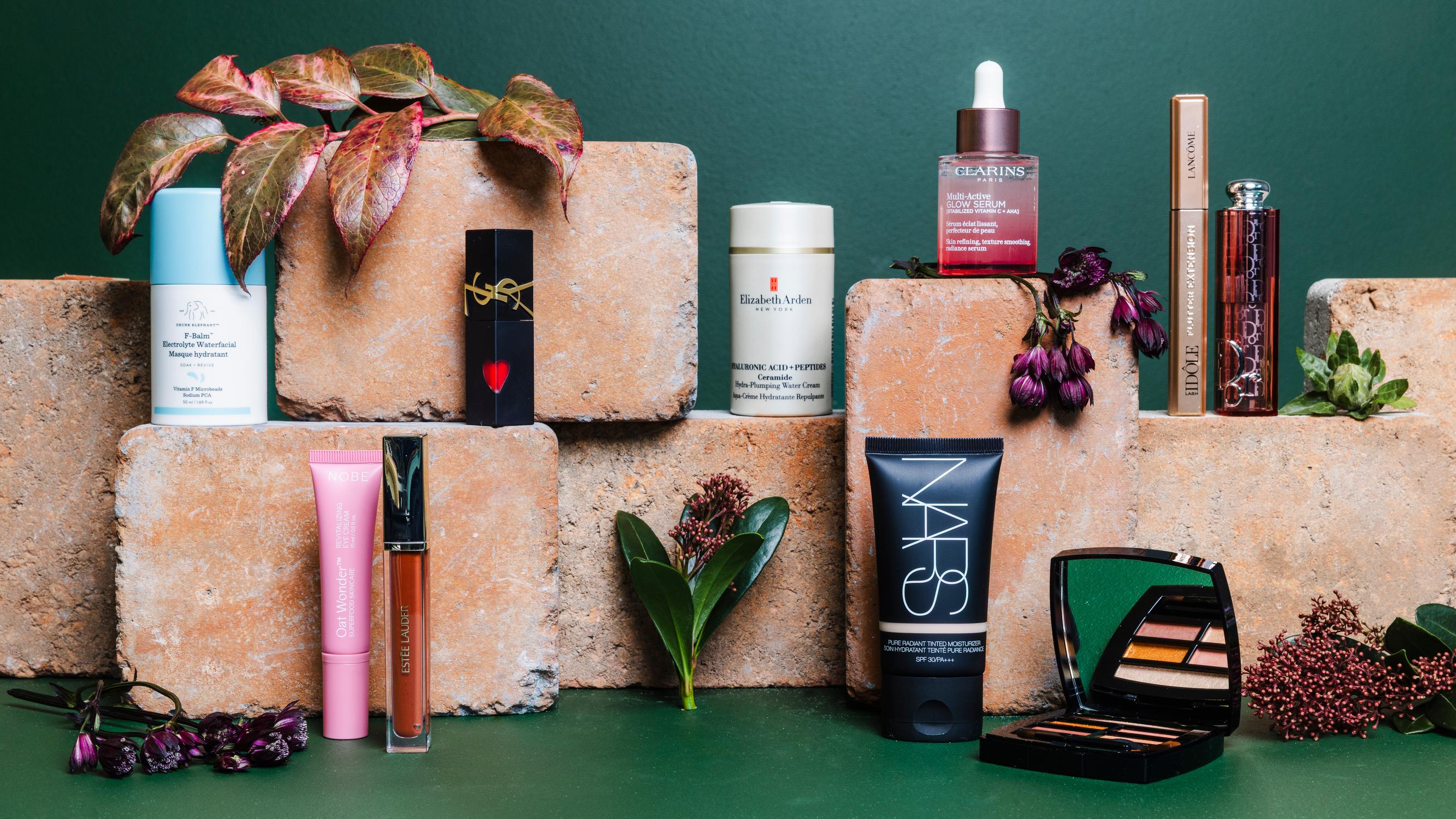 10 parasta ylellistä meikkiä ja ihonhoitotuotetta joululahjaksi – nämä haluat myös itsellesi