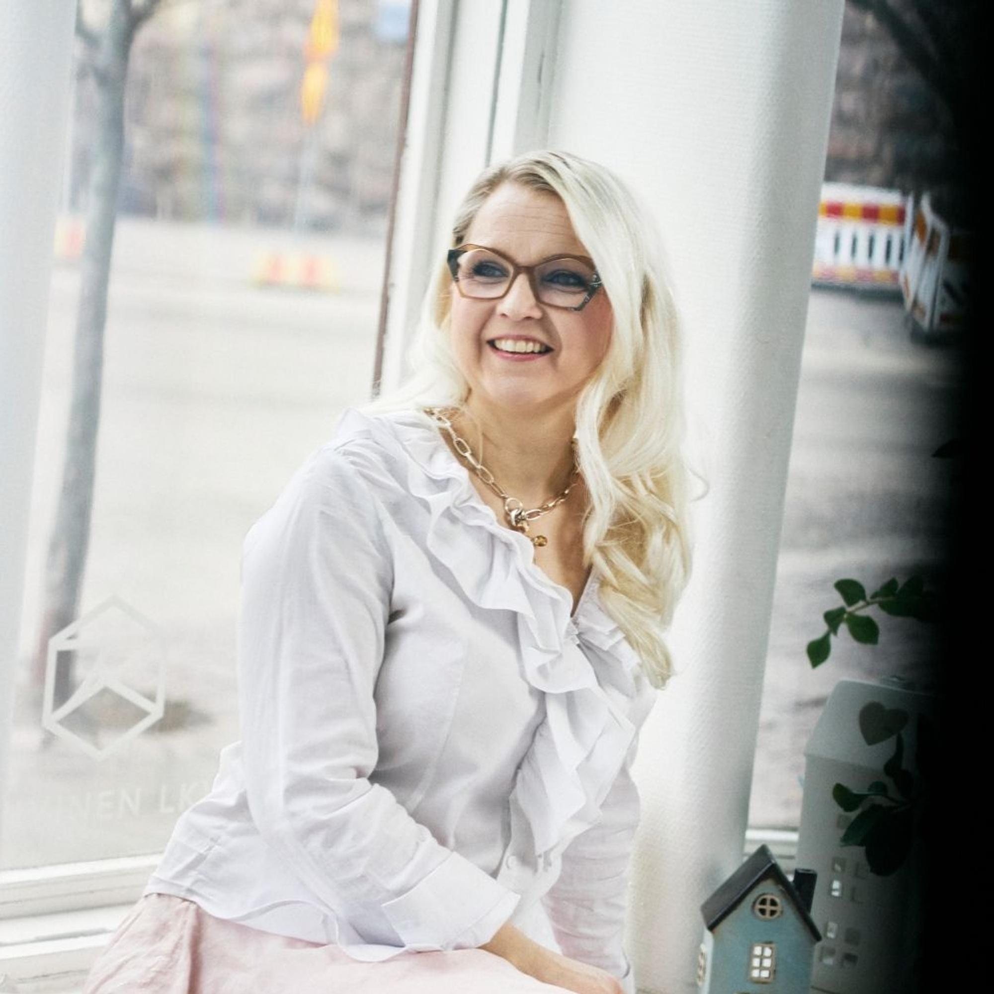 Maria masentui ja joutui jäämään vuodeksi pois töistä – psykiatrin sanat auttoivat ymmärtämään syyn pahaan oloon