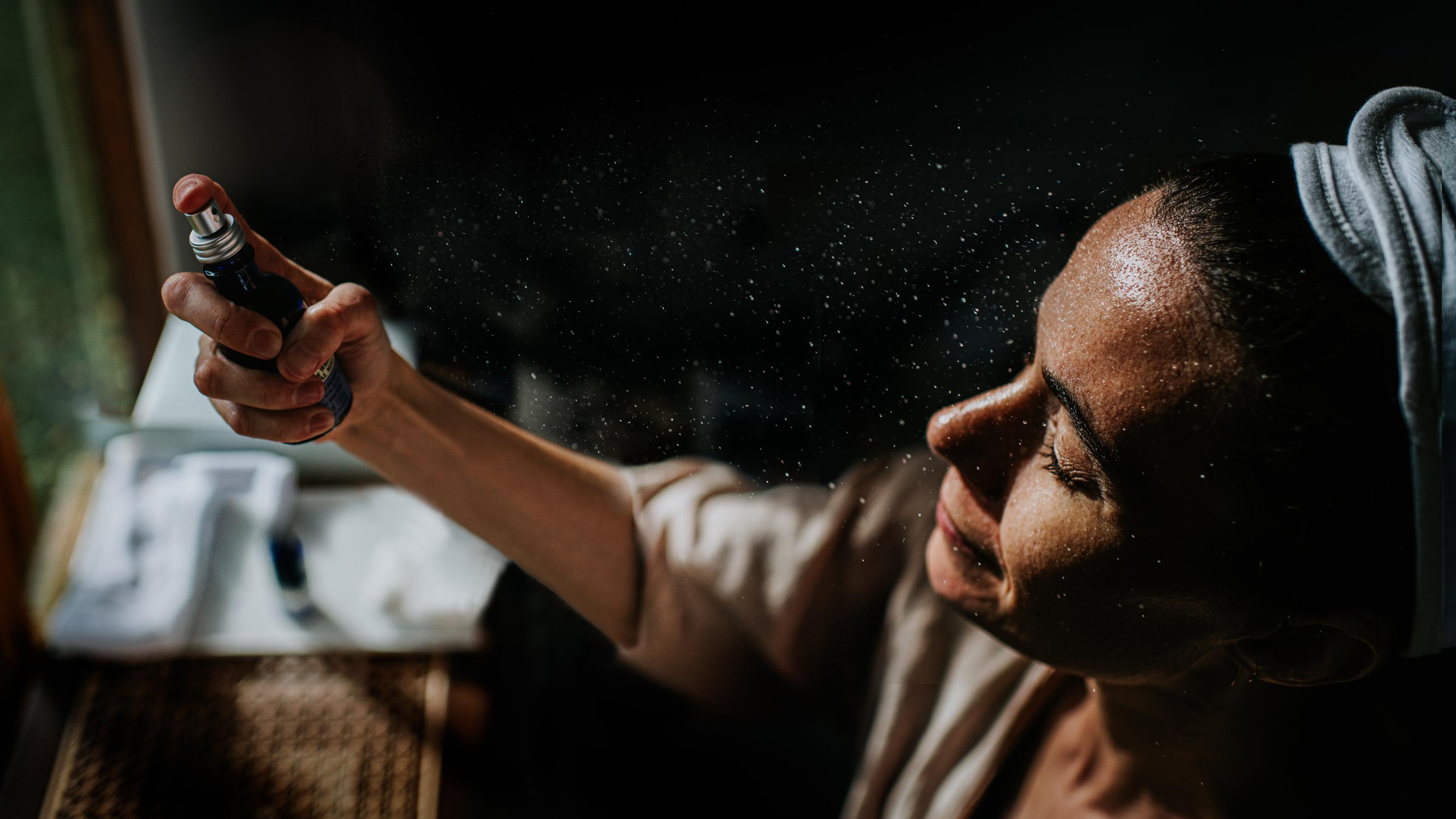 Onko 12 euron ja 160 euron kasvovesillä eroa? Nämä 10 hoitovettä valittiin Trendin testissä parhaiksi