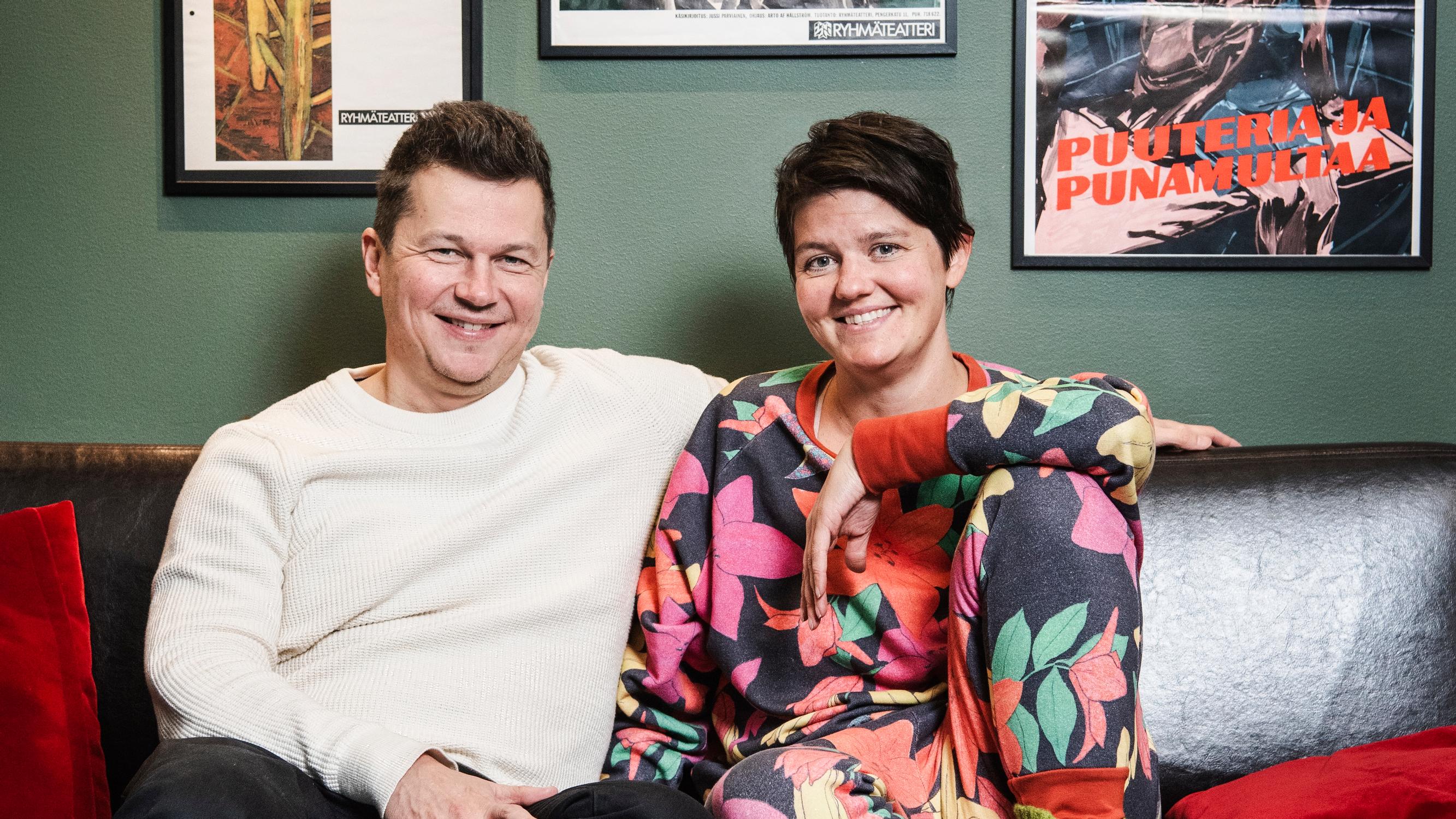 Joanna Haartti ja Samppa Lappalainen ovat niin läheisiä, että Joanna on soittanut veljelleen jopa viisi kertaa tunnissa: ”Sisaruussuhde on merkittävimpiä ihmissuhteitani” 