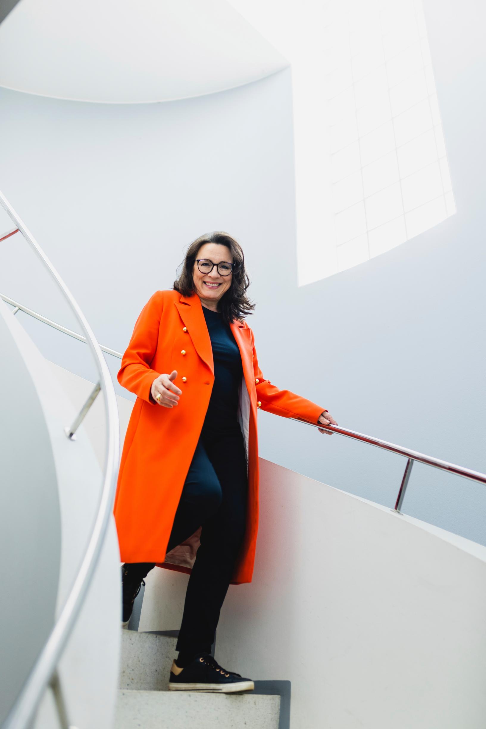 Kansallisoopperan jättävä Lilli Paasikivi suuntaa seuraavaksi Itävaltaan. ”Olen sitkeä ja periksiantamaton. Haluan oppia uutta loppuun saakka.”