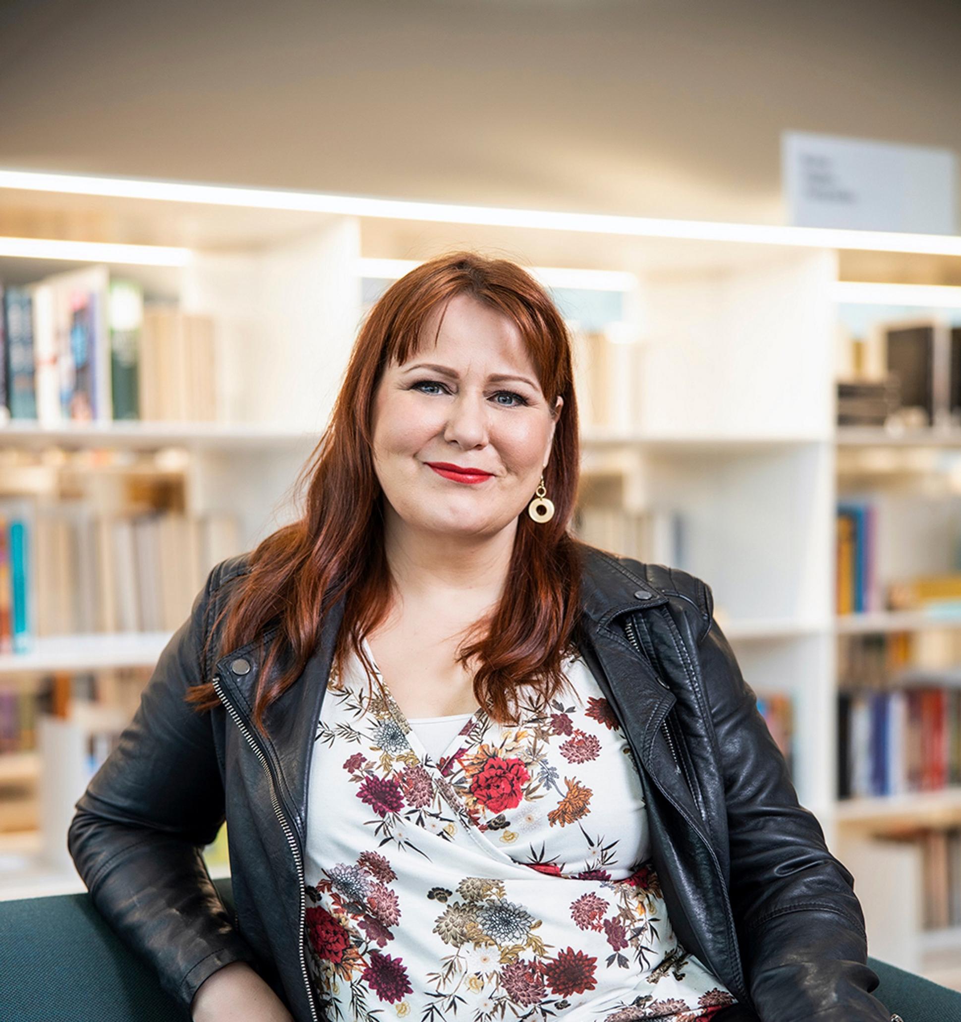 Kun maailmantuska iskee, tulevaisuudentutkija Elina Hiltunen luottaa ihmisten viisauteen: "Insinööriminäni on hyvin optimistinen"