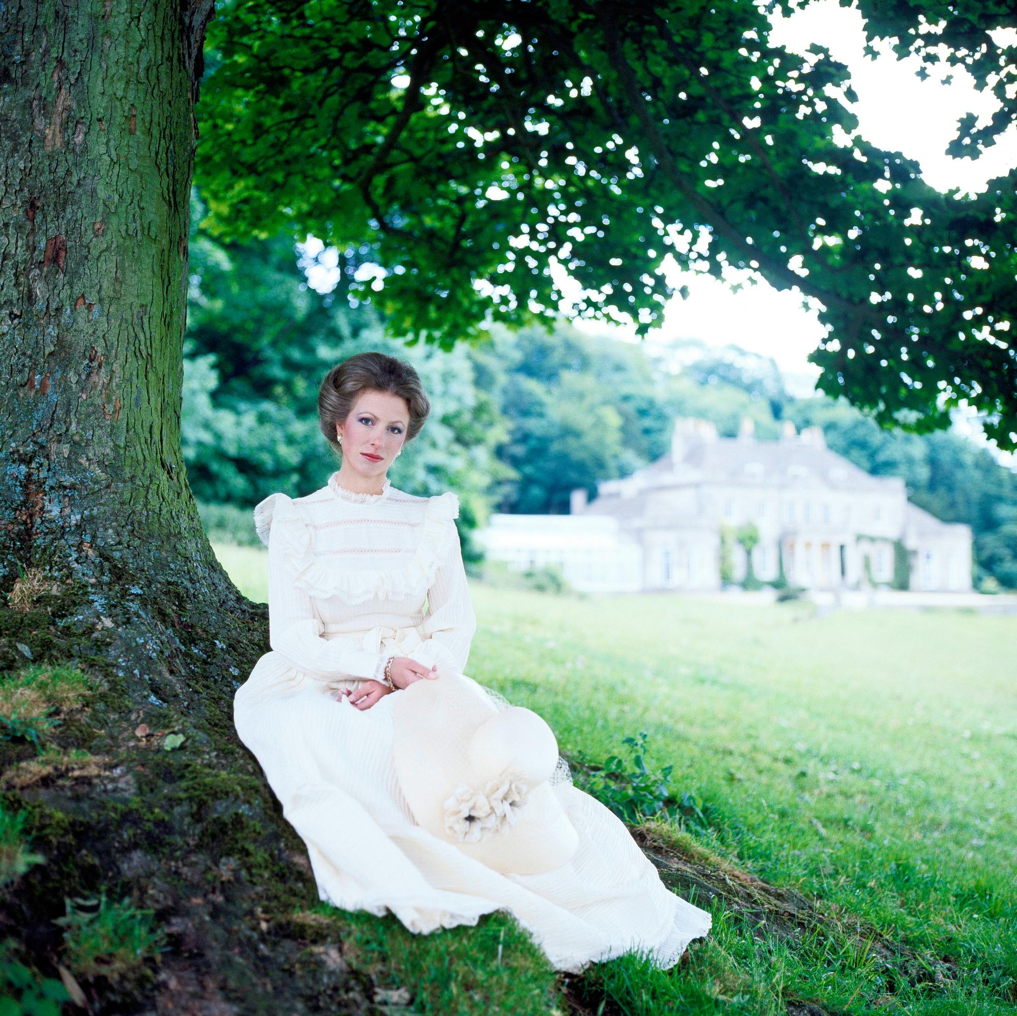 Ison-Britannian prinsessa Anne sanoo suorat sanat – Monarkian tuittuileva tukipilari on lipsunut useasti kaidalta polulta