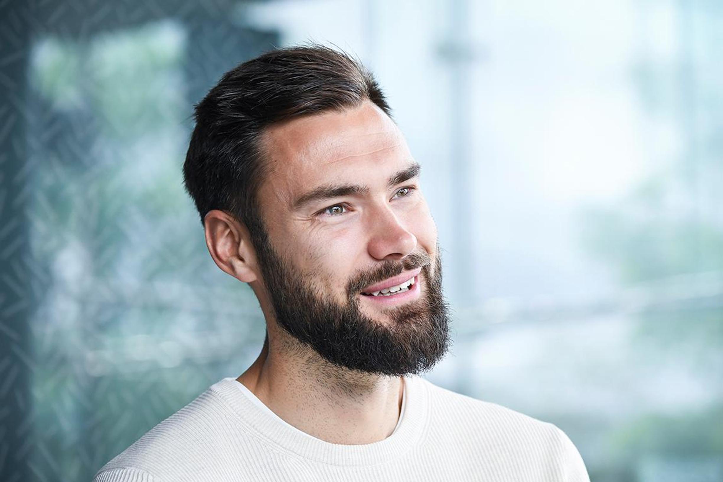 Suomen miesten jalkapallomaajoukkueen kapteeni Tim Sparv: "Olen parempi ihminen, kun treenaan"