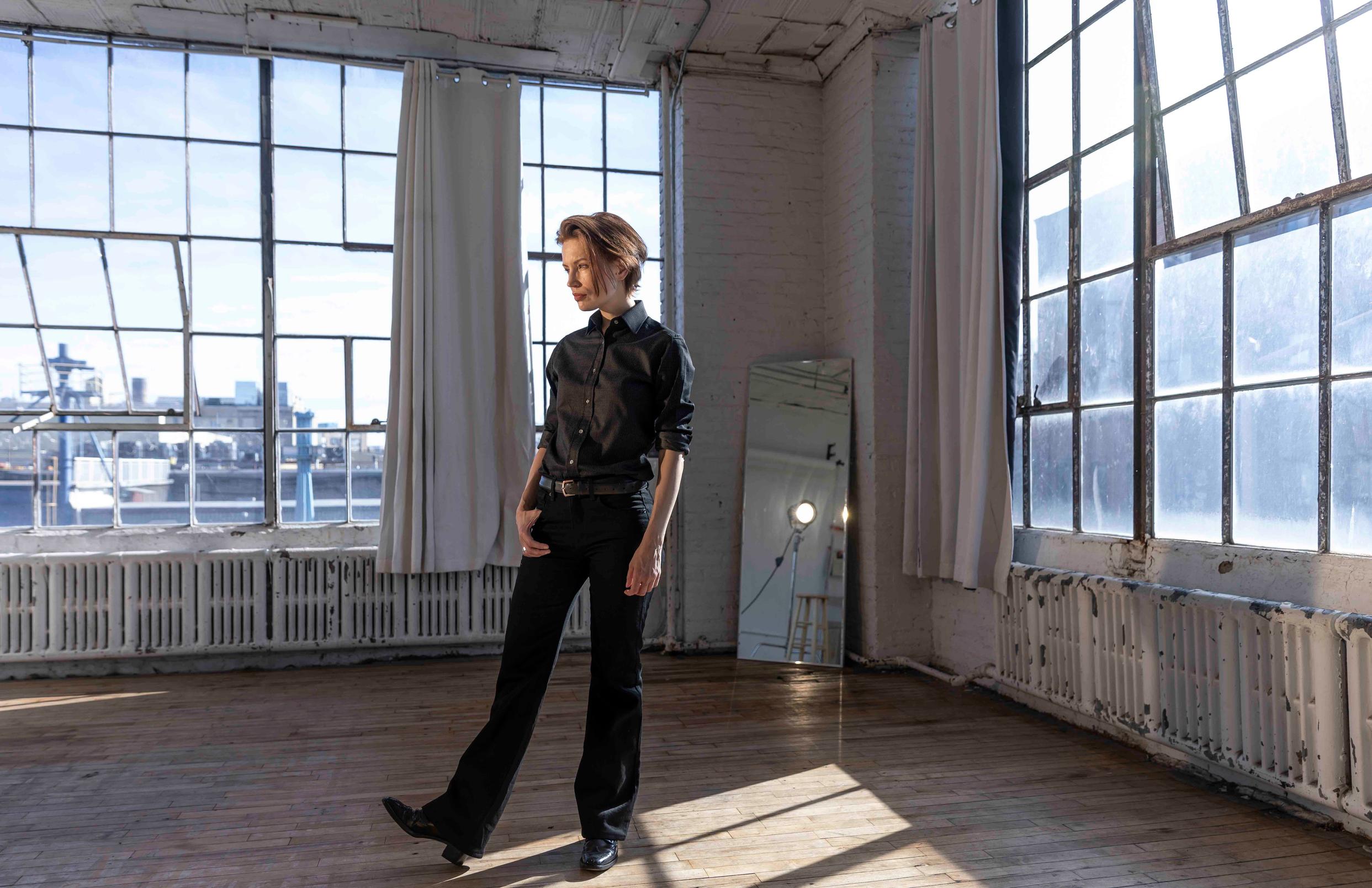 Janita ei jaottele elämää hyviin ja huonoihin kokemuksiin. ”Negatiivisia asioitakin on ollut, mutta jos yksikin niistä olisi jäänyt pois, en olisi tässä, missä olen nyt.”