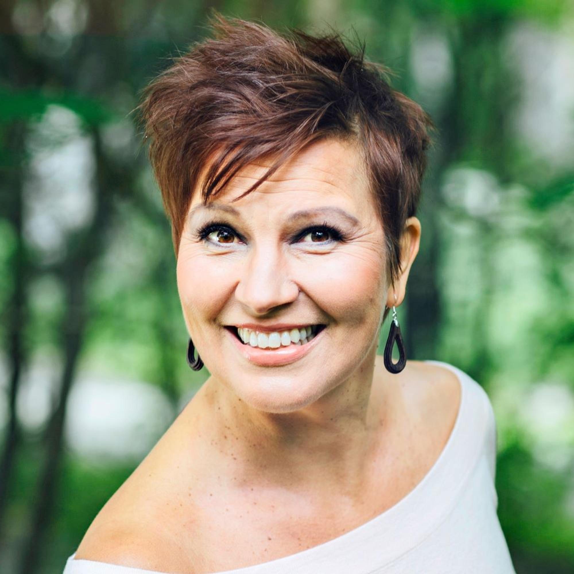 Arja Koriseva ei halua ajatella vain itseään: "Elämässä pitää pystyä asettumaan toisen ihmisen asemaan"