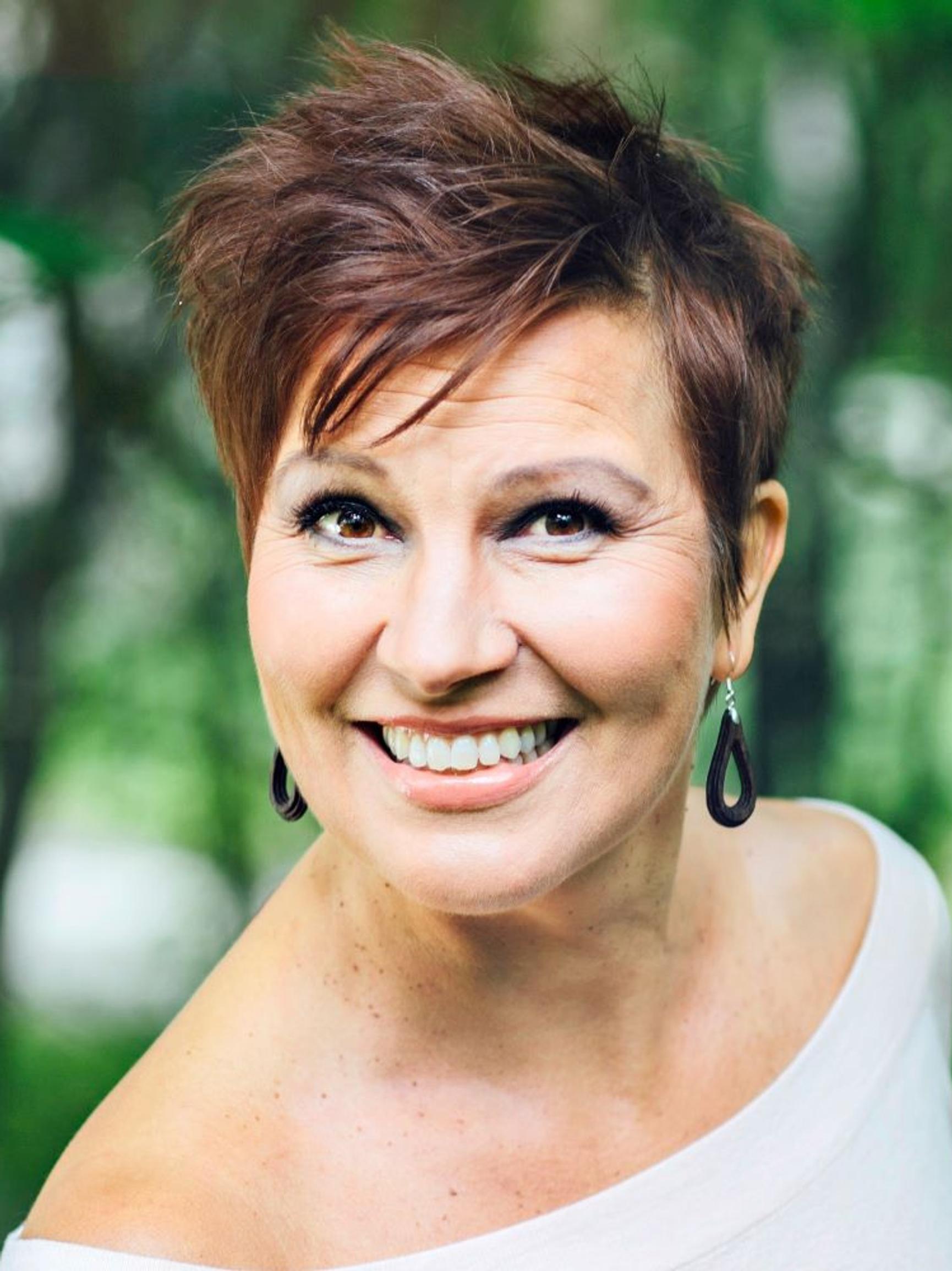 Arja Koriseva ei halua ajatella vain itseään: "Elämässä pitää pystyä asettumaan toisen ihmisen asemaan"