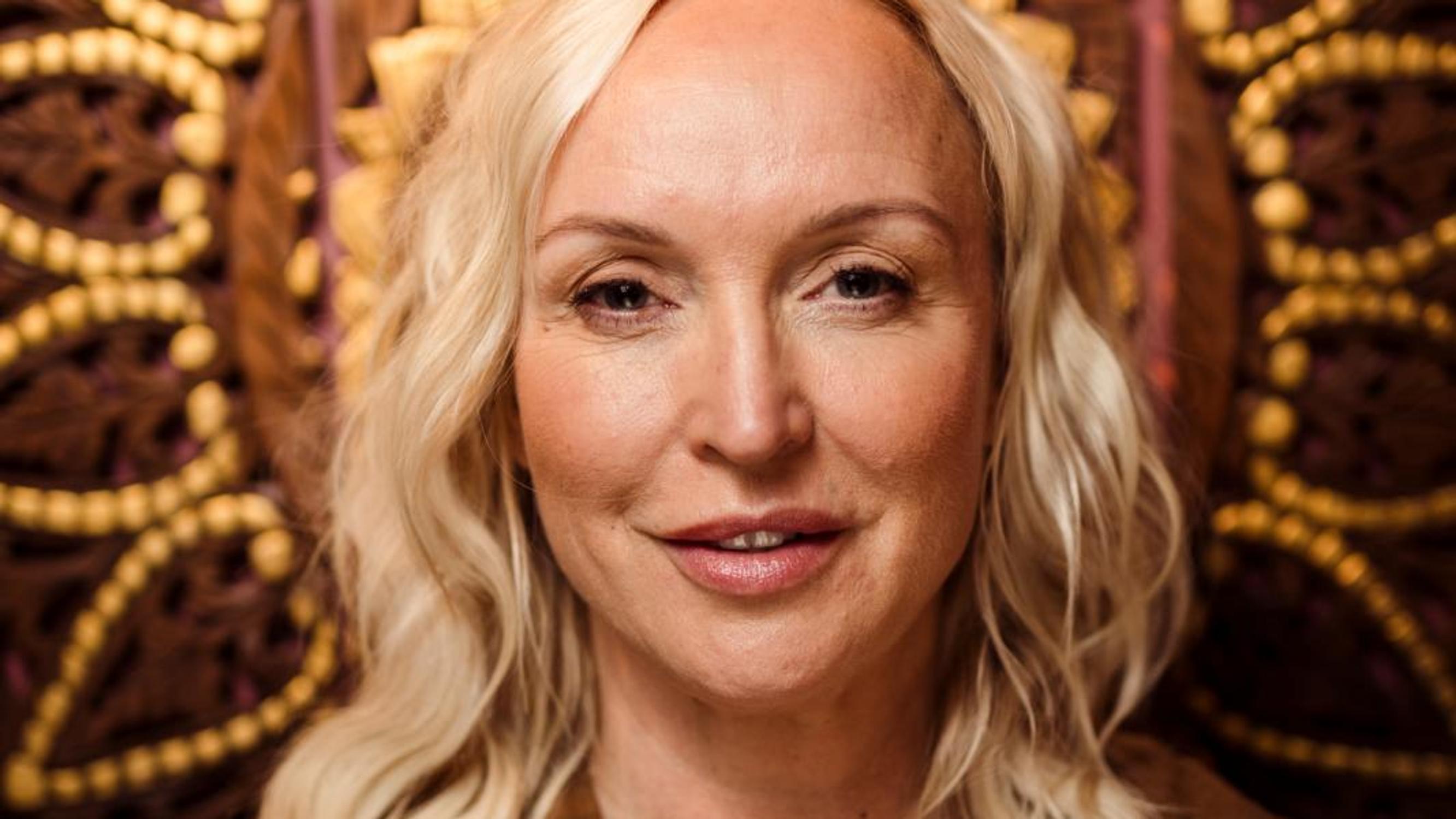 Jutta Larm alkoi käydä meedion luona, kun Petteri-puoliso kuoli – vakuuttui, että kuoleman jälkeen on toinen todellisuus