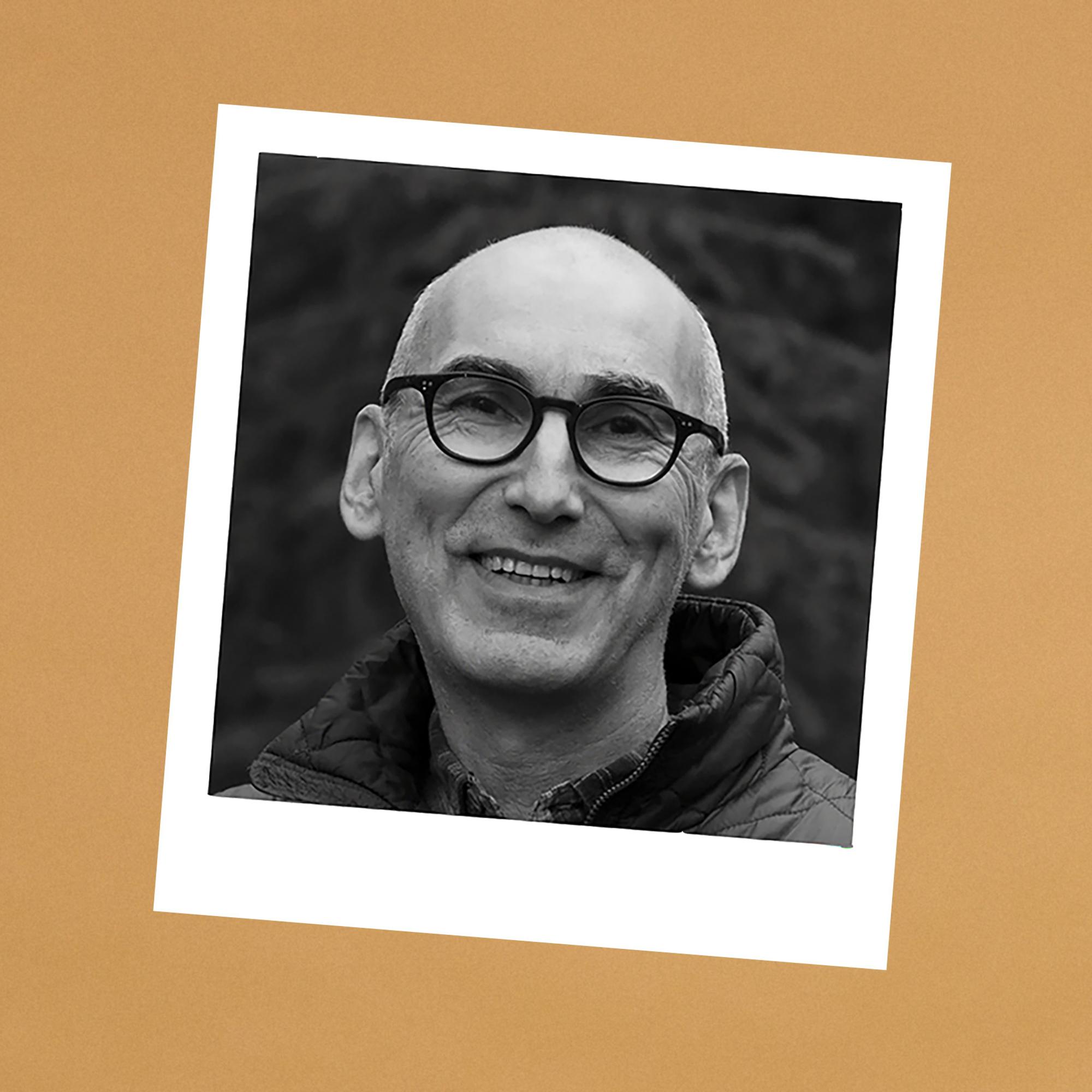 Kouluajan nolo tapahtuma sai Juha T. Hakalan ymmärtämään tärkeän asian motivaatiosta – nyt hän kertoo, mitä hyötyä vaikeista tunteista on