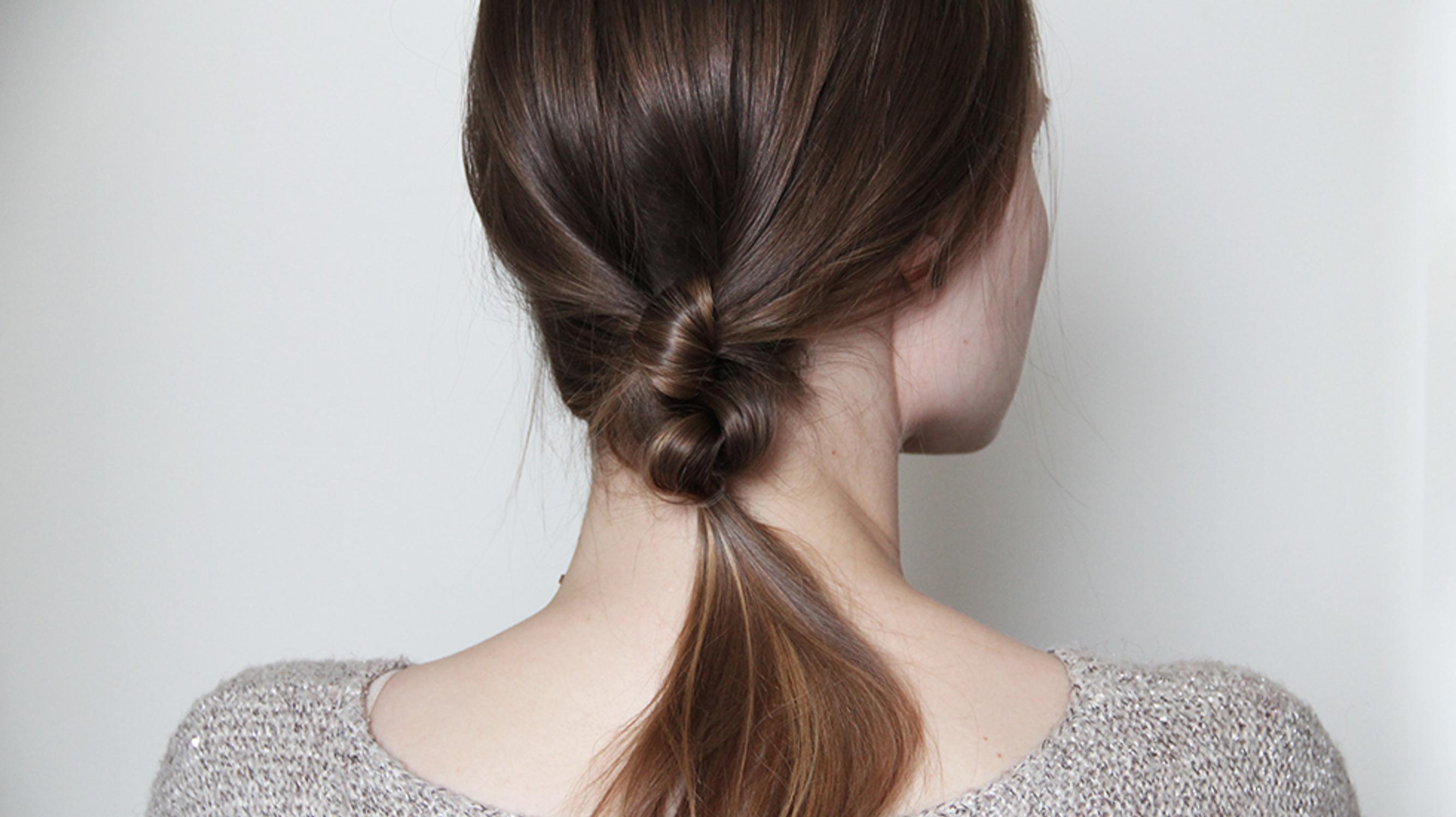 Tuplasolmulla pirteämpi poninhäntä