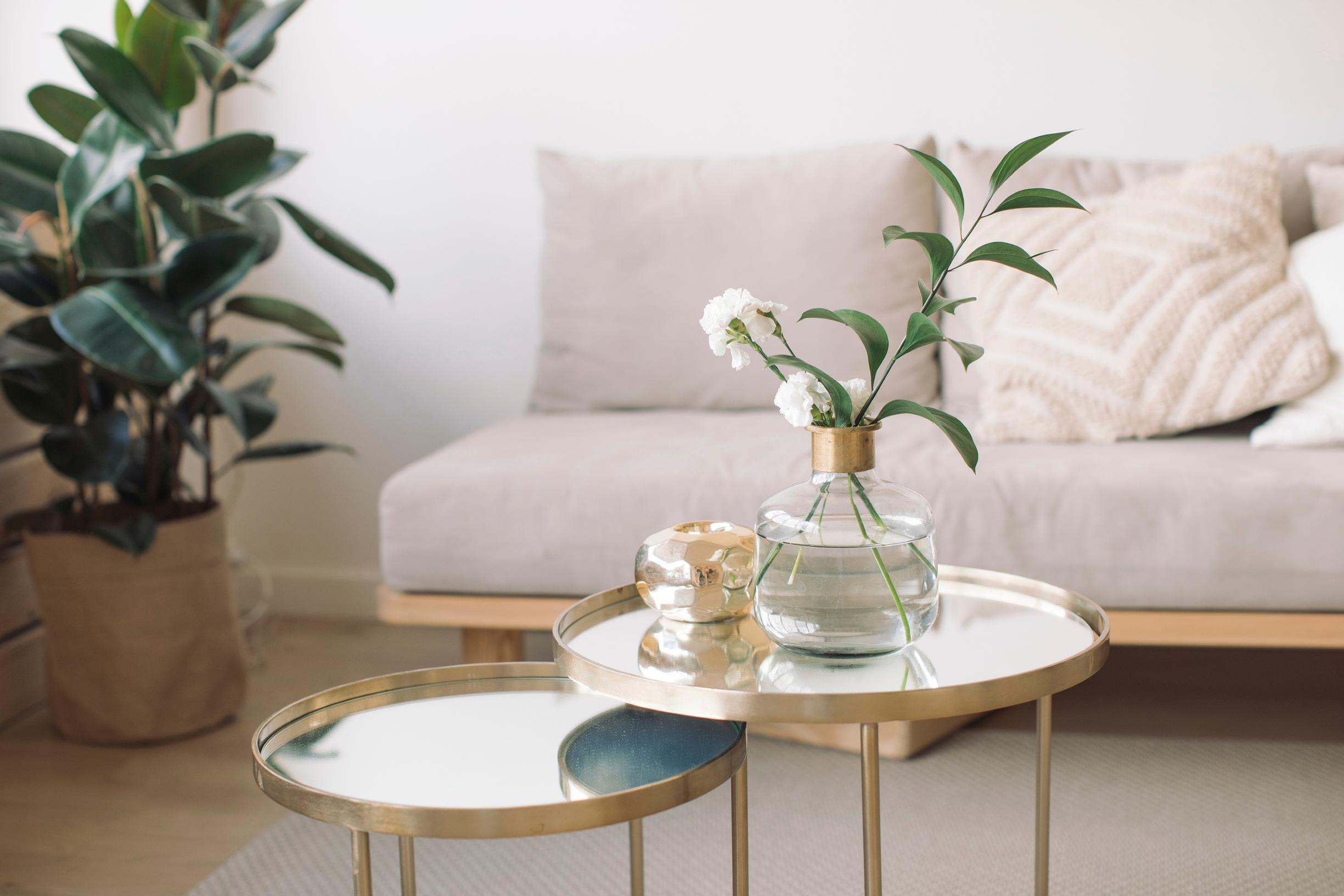 Sukulaisen kiusaama Ritva hakee apua lyhytterapiasta, osa 2: miten selvitä perikunnan talon myynnistä?