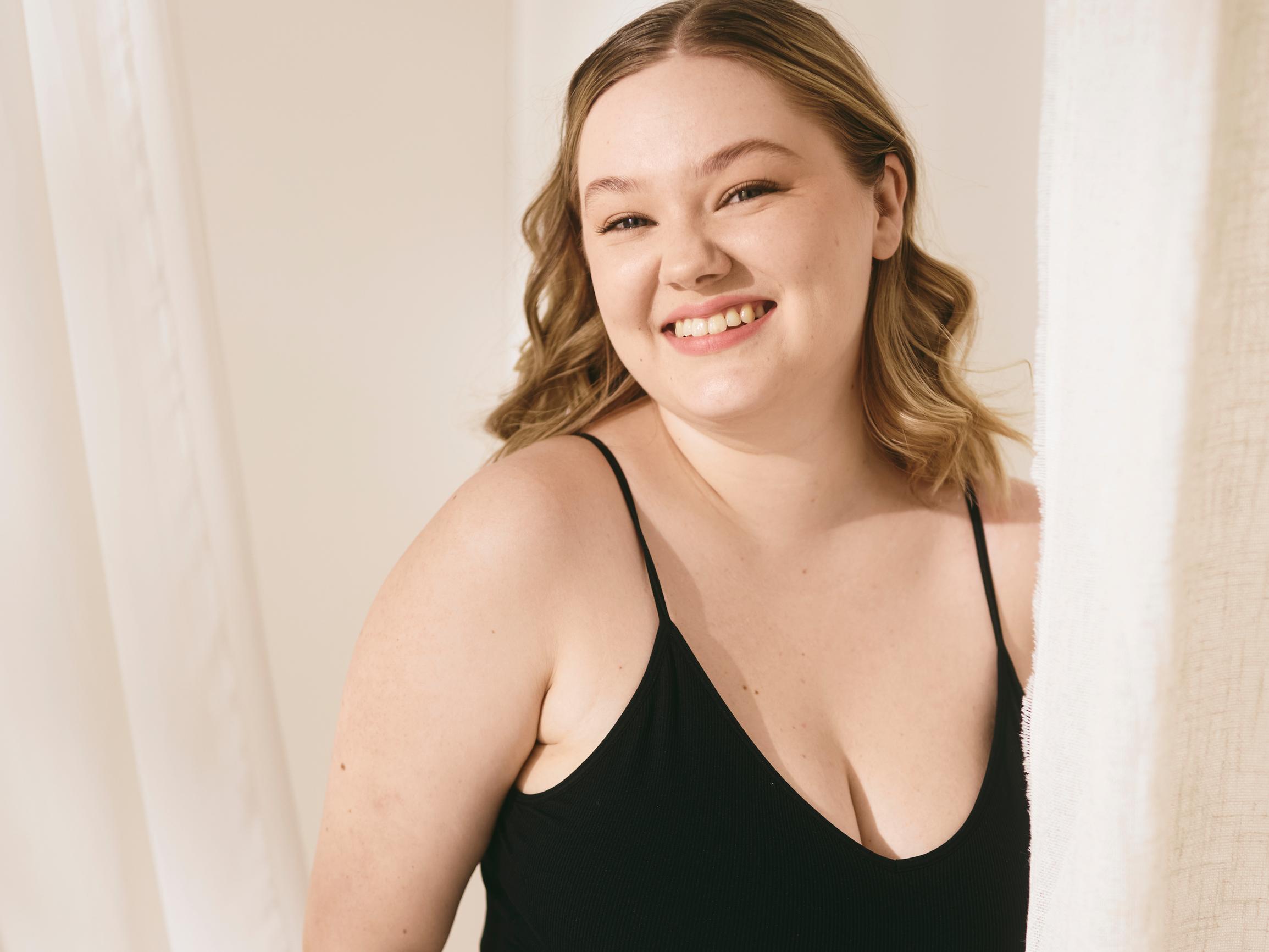 ”Maha ei pilaa asuasi” – vaikuttaja Sanna Salo kertoo 3 oivallustaan ulkonäöstä