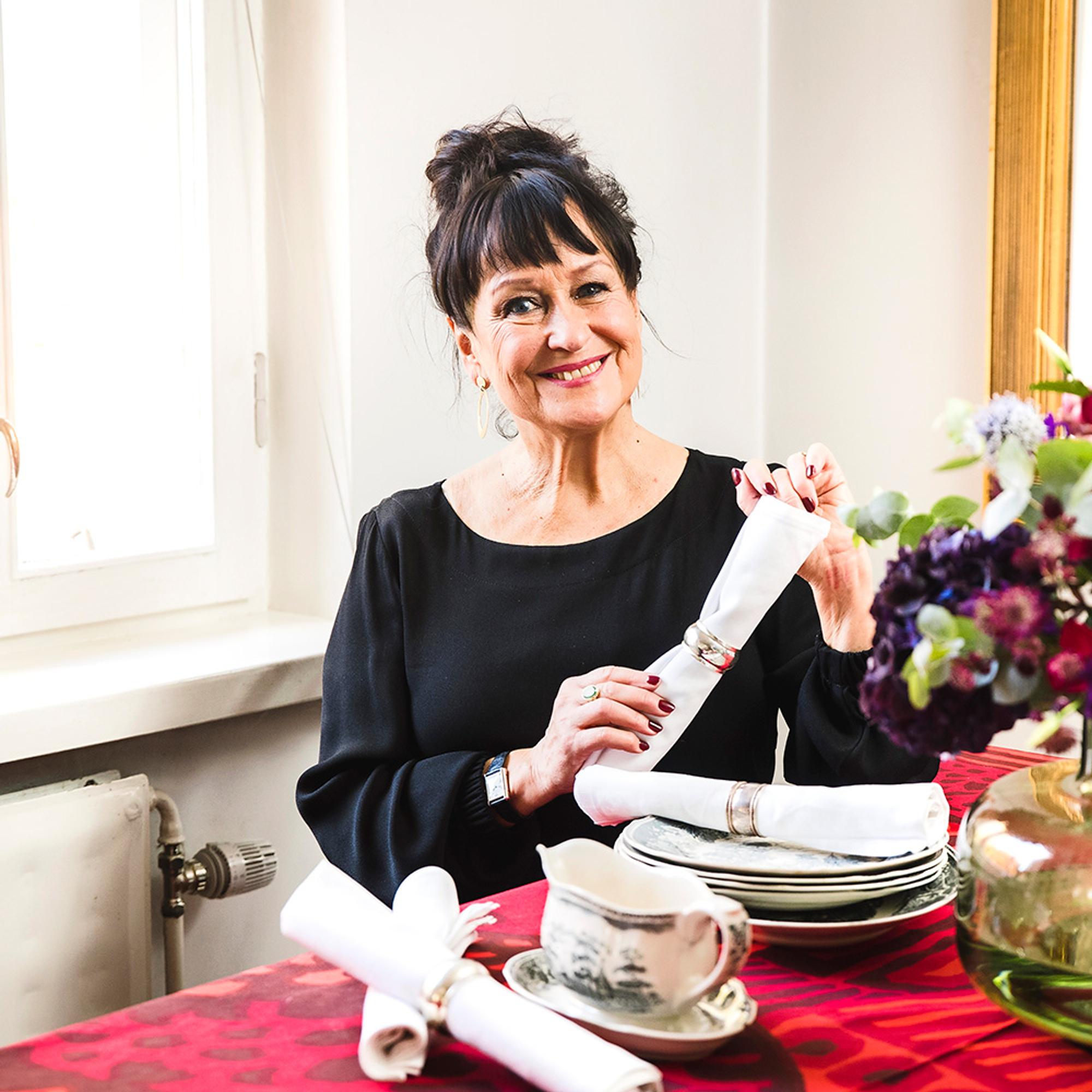 Näyttelijä Sinikka Sokka on kekseliäs ruokadiiva