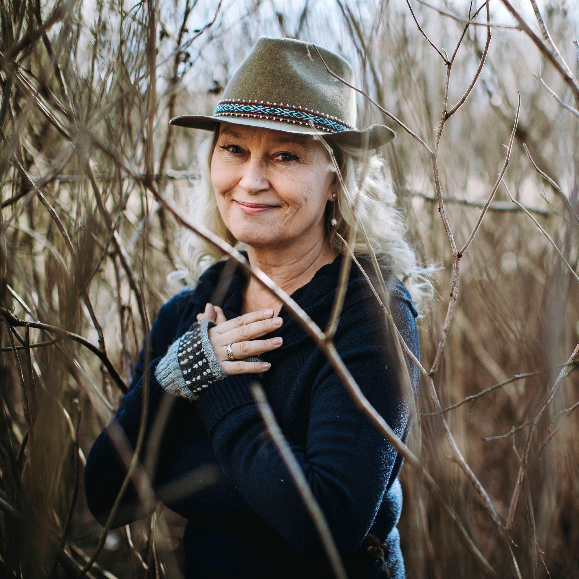 Intuitio ohjaa Ulla Suokkoa: "Meissä jokaisessa on sisäinen guru, valo, jota sielu kutsuu seuraamaan"