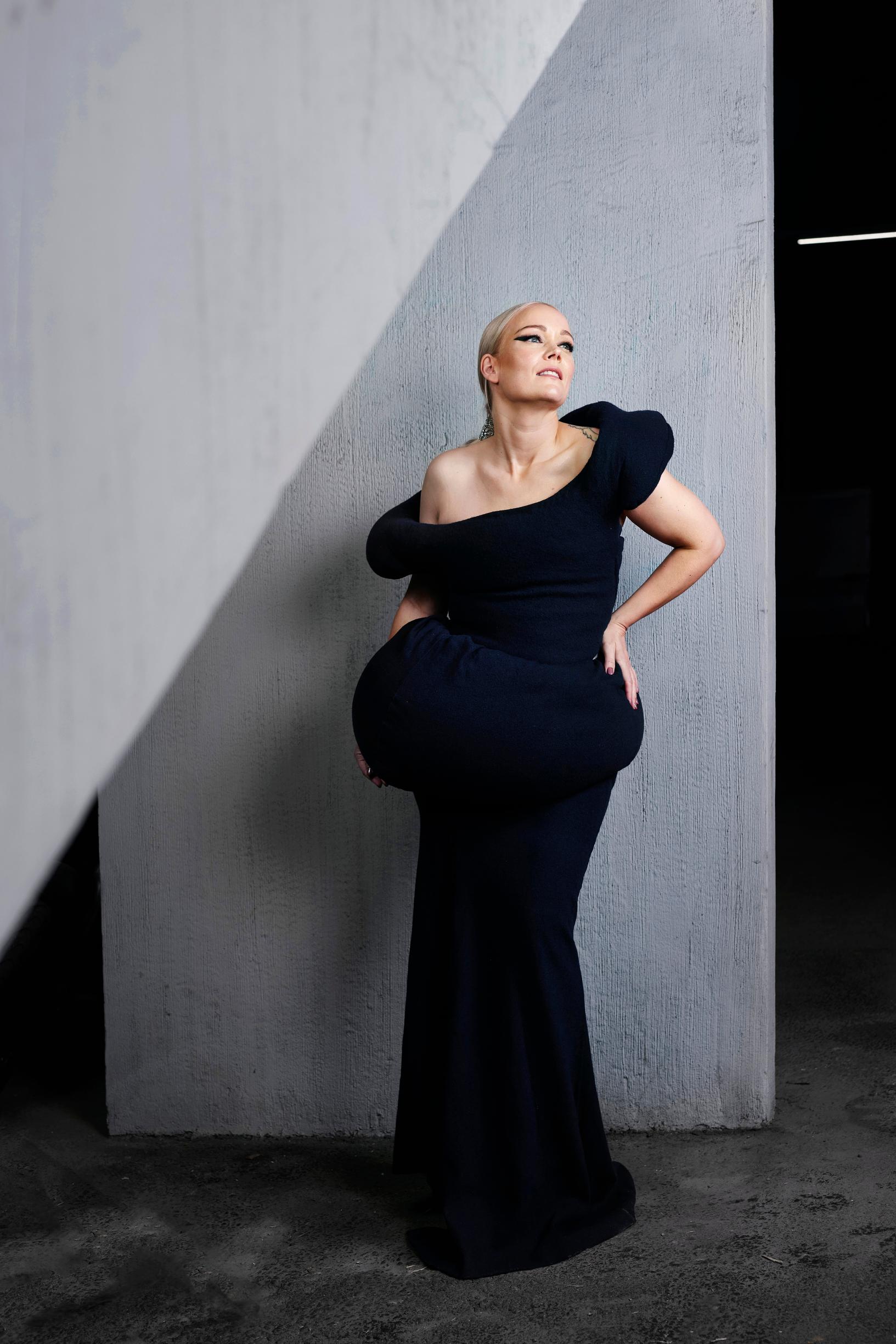 ”Kesällä 2022 en saanut kiksejä keikoilta ja mietin, onko sydämeni enää esiintymisessä mukana ollenkaan.”