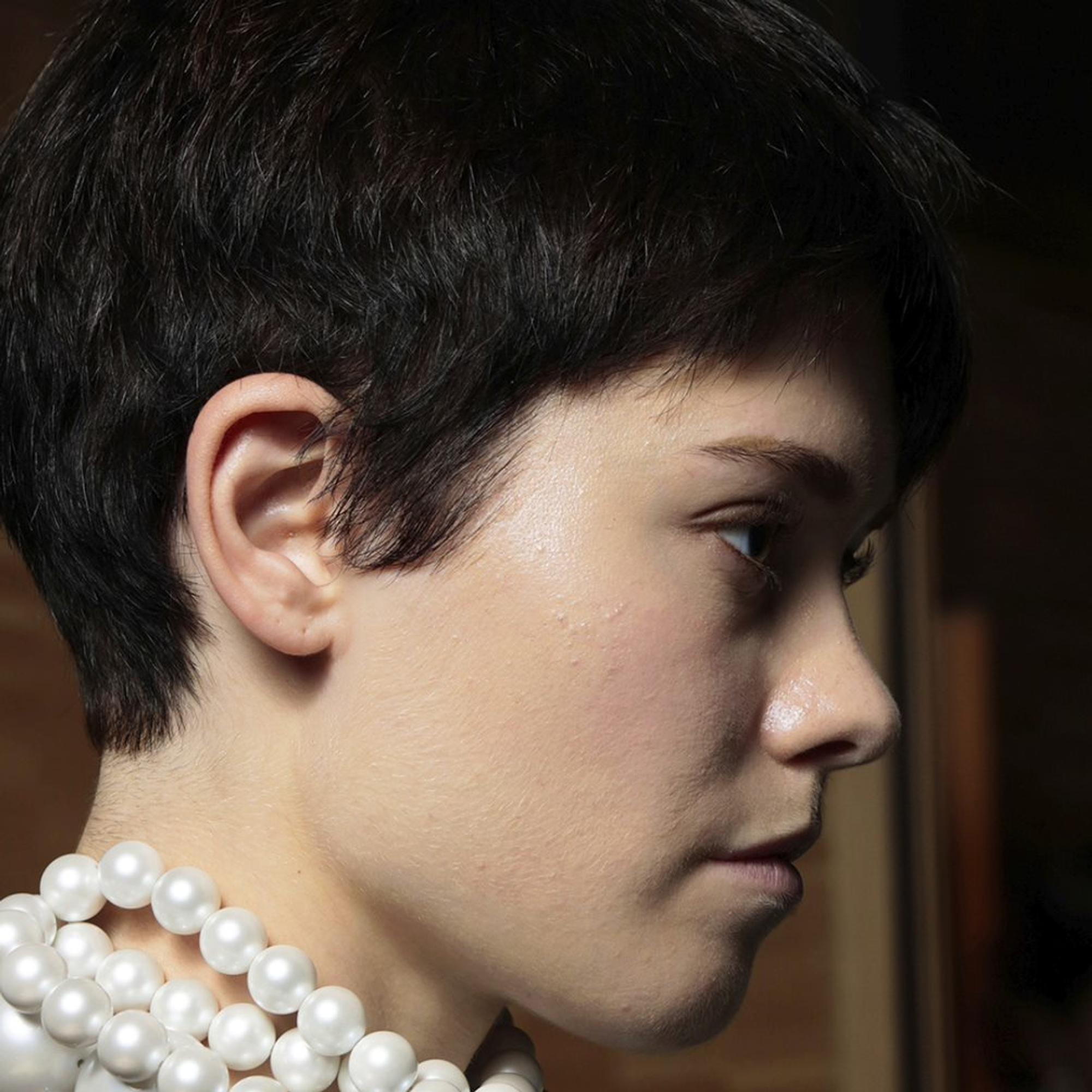 sporttiset lyhyet hiukset