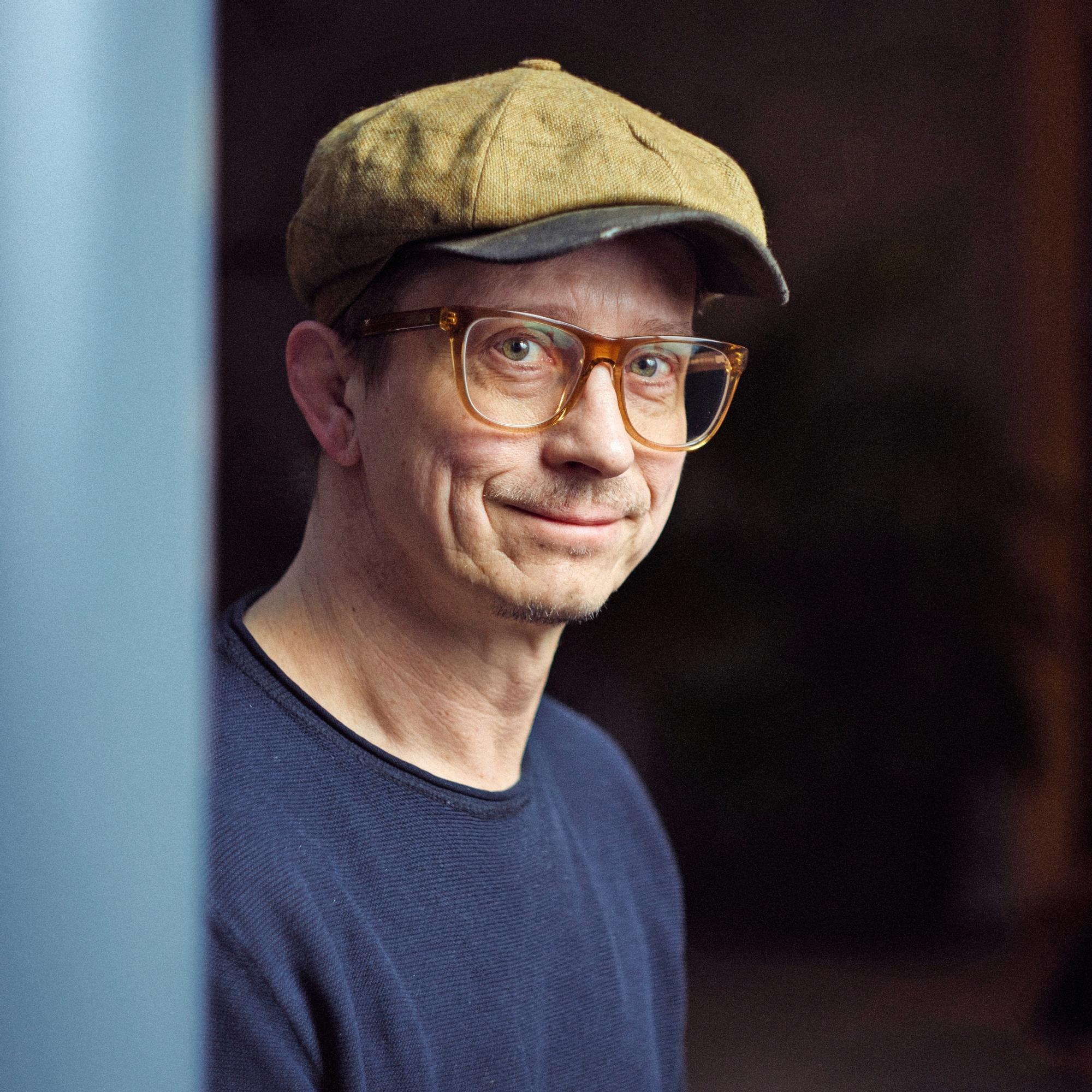 Näyttelijä Kari Ketonen oli nuorena ahdistunut, sitten hän opiskeli psykoterapeutiksi – tästä syystä hän ei ole tehnyt terapeutin töitä päivääkään