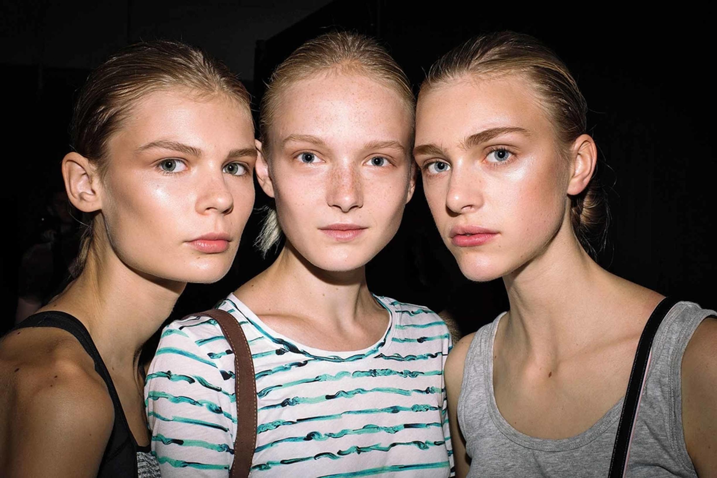 Luonnollinen contourmeikki: näin varjostat kasvosi oikein