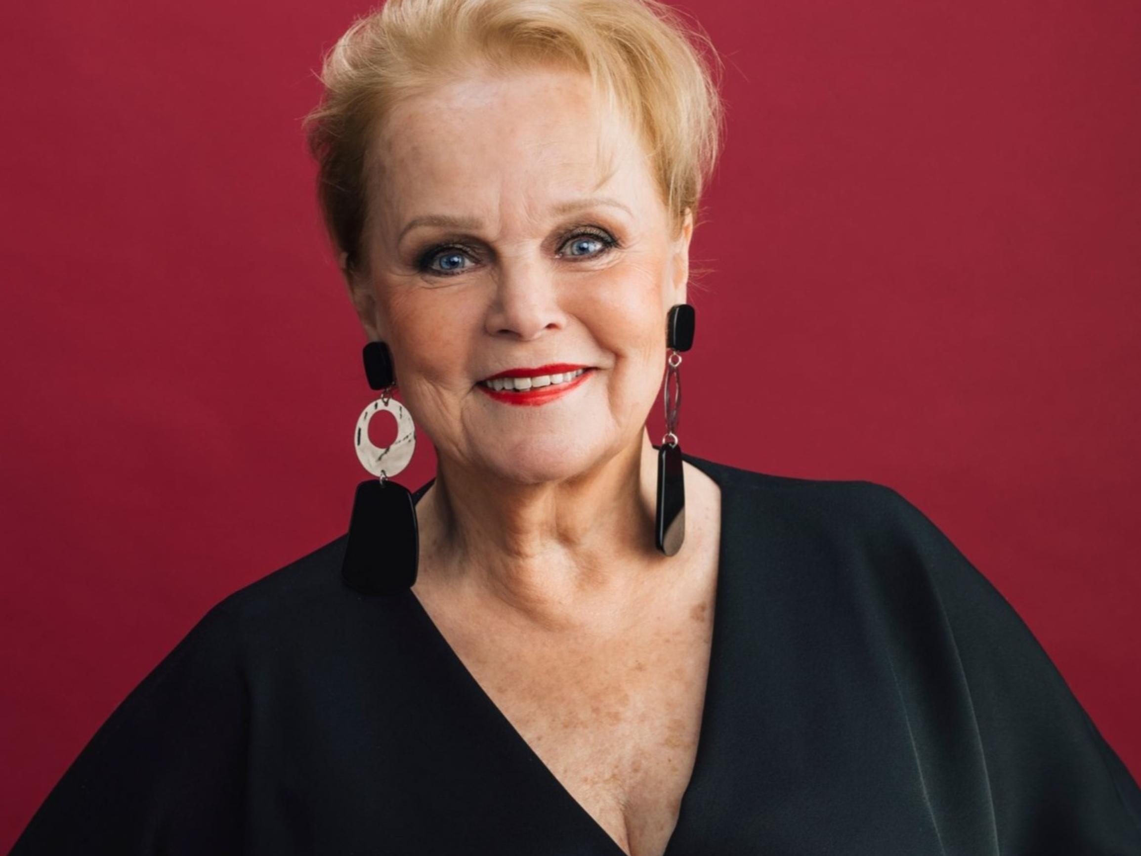 Katri Helena lopettaa keikka-artistin uransa yli 60 vuoden jälkeen: ”Odotan jo aikaa, kun voin tehdä mitä tahansa milloin tahansa”