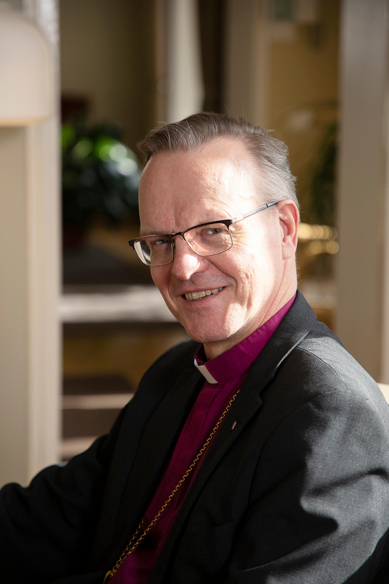 Tapio Luoma on kahdestoista arkkipiispa, joka asuu Turun arkkipiispantalossa. ”On hienoa saada kuulua sukupolvien ketjuun.”