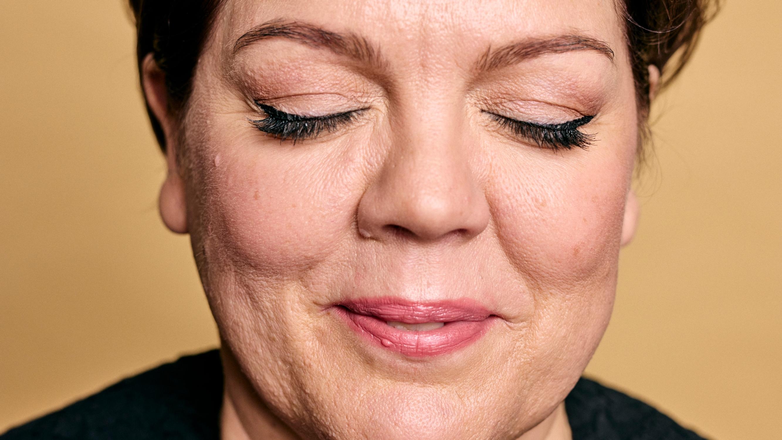 Näin onnistut kissamaisissa silmänrajauksessa – muista aina tehdä ensin tämä