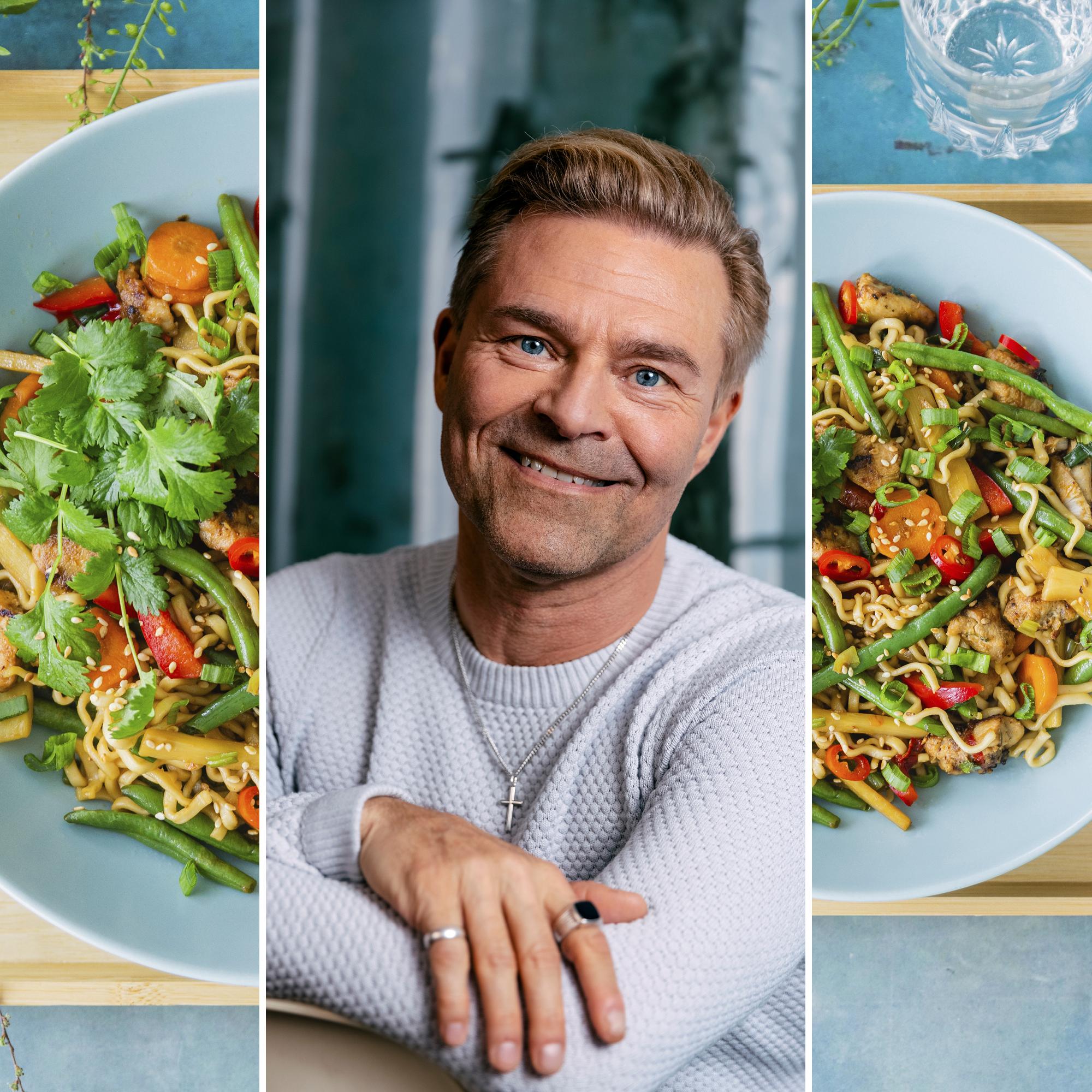 Ressu Redfordin ihanan mausteinen kanawok on kuin pikamatka Thaimaahan – juju on suolaisen makeassa kastikkeessa