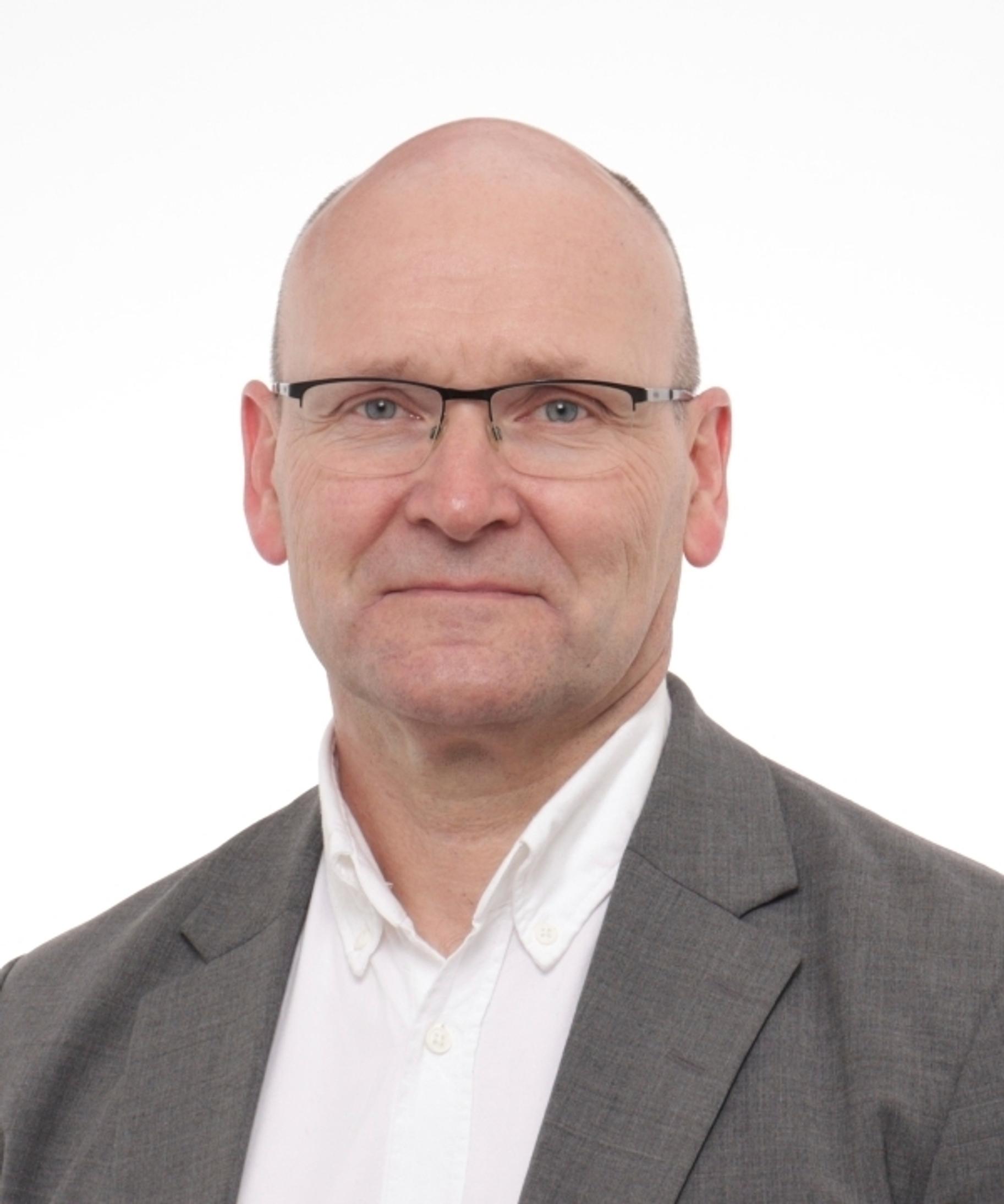 Asiantuntijana ortopedian ja traumatologian erikoislääkäri Jarkko Pajarinen, Terveystalo.