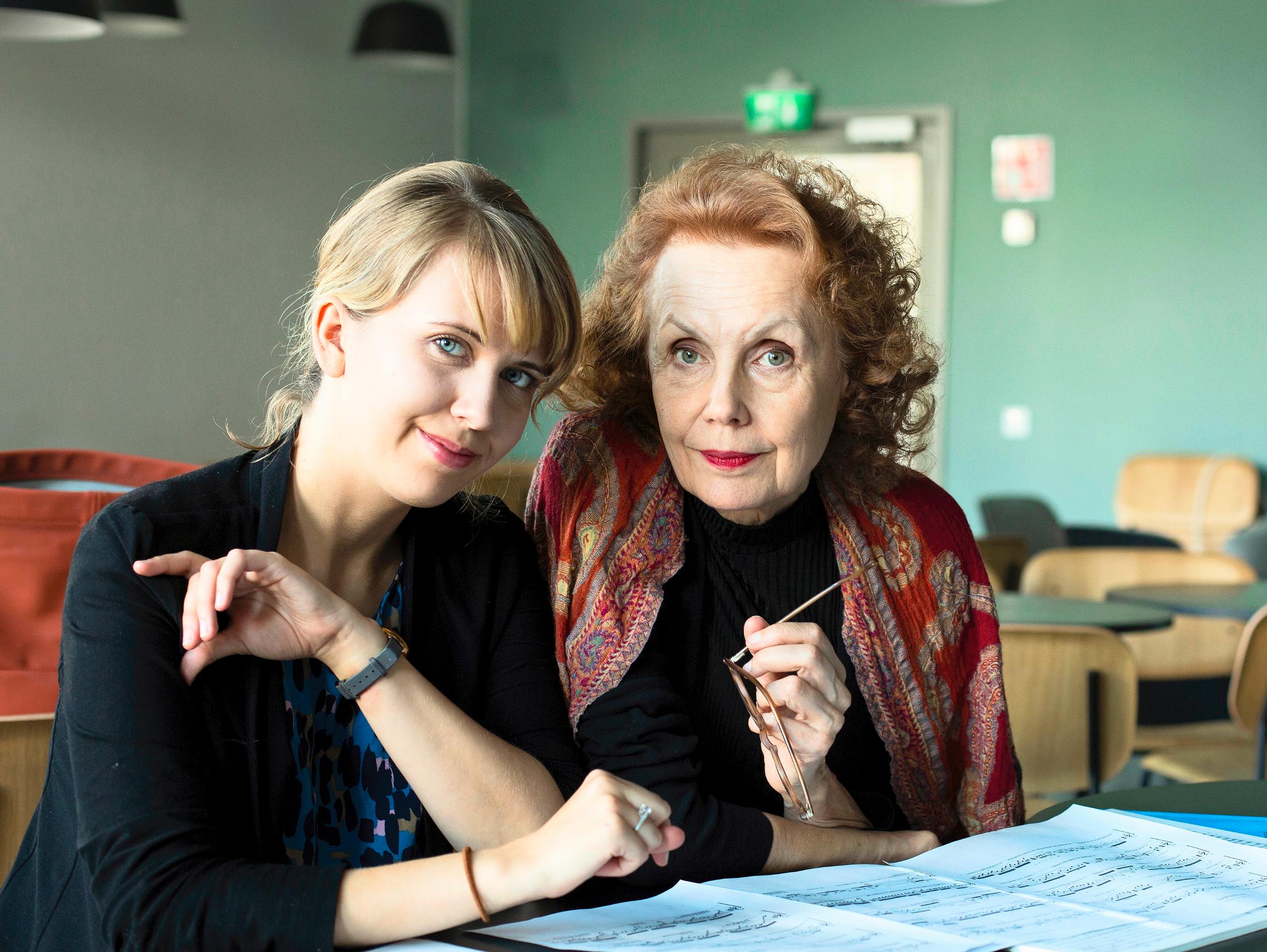 Kaija Saariaho ja tytär Aliisa Barriére: ”Kaikilla oli kuva, että jos haluaa olla hyvä säveltäjä, täytyy olla ennen kaikkea mies”
