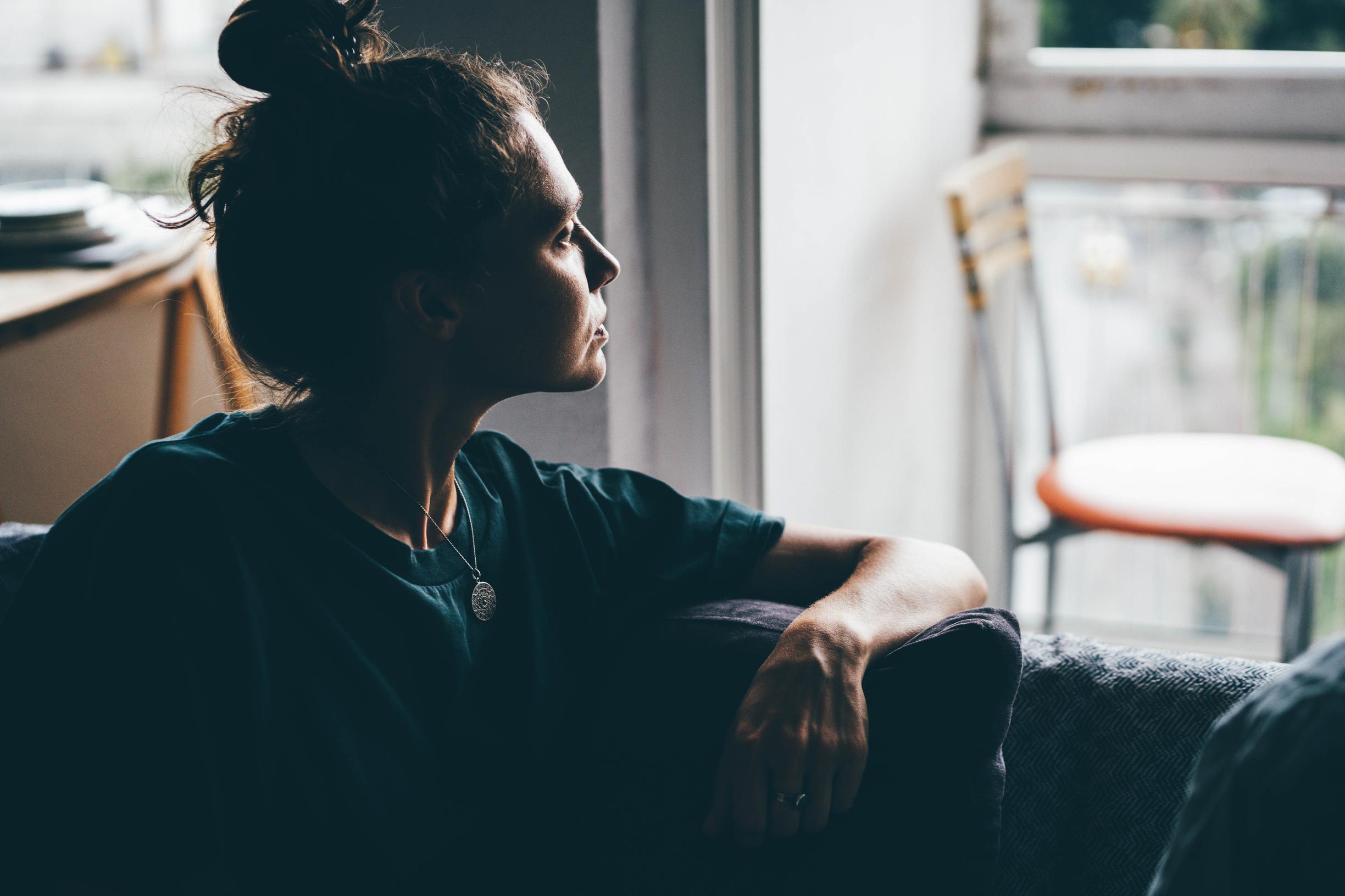 Tältä tuntuu, kun jää parisuhteessa yksin – ”Tulen surulliseksi nähdessäni iloisia pariskuntia tekemässä asioita yhdessä”