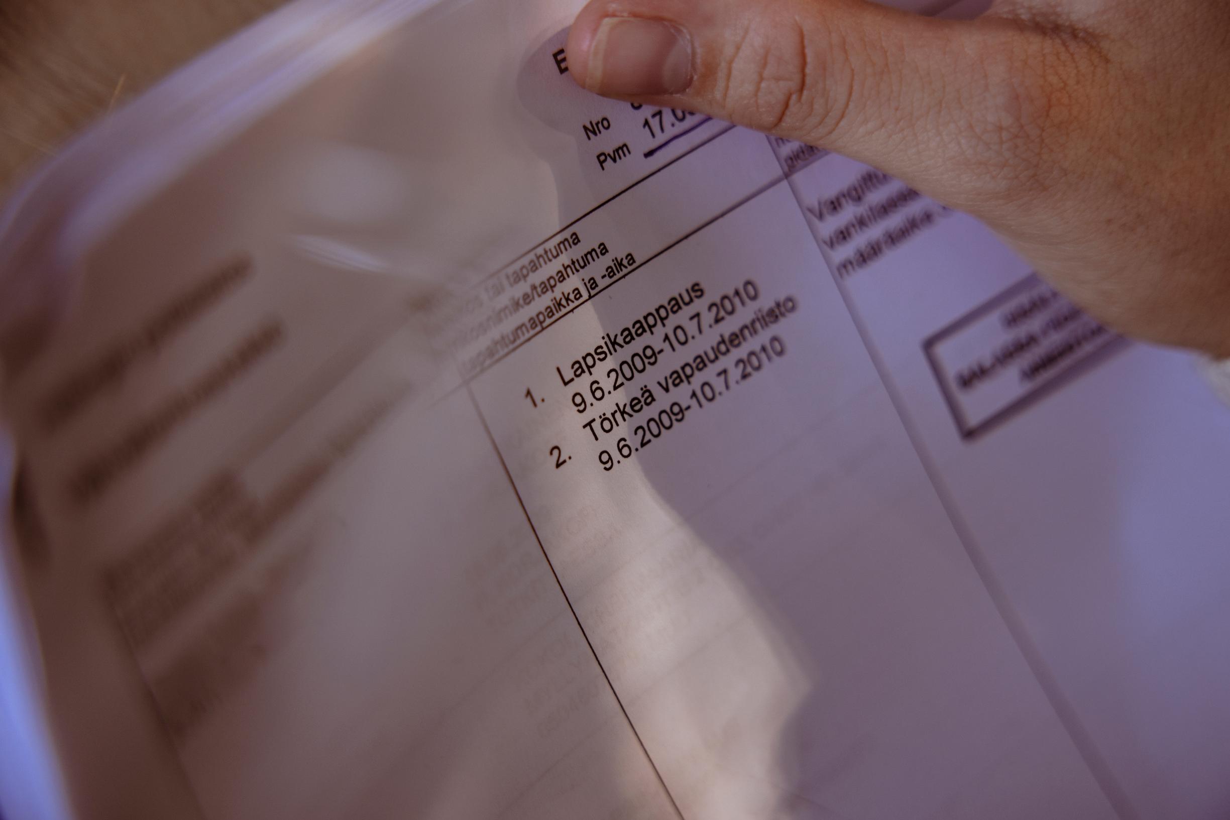 [Image] Miinan isä tuomittiin lapsikaappauksesta. Miina ei tiedä, missä isä asuu nykyään.