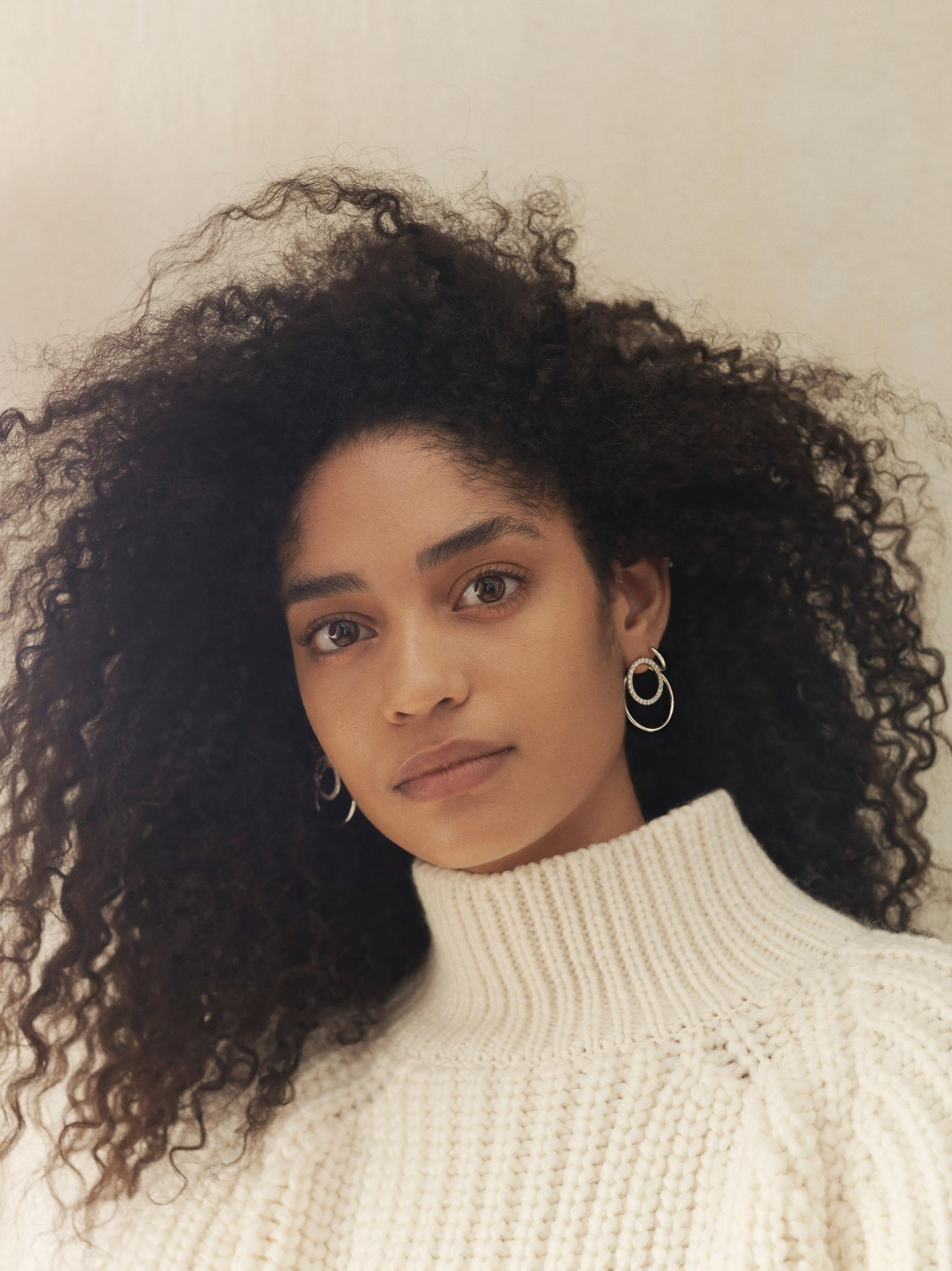 Olisiko aika unohtaa rihkama ja ostaa aitoja kulta- ja hopeakoruja? Näin pidät niistä huolta ‒ ja puhdistat perintökorusi arkikäyttöön