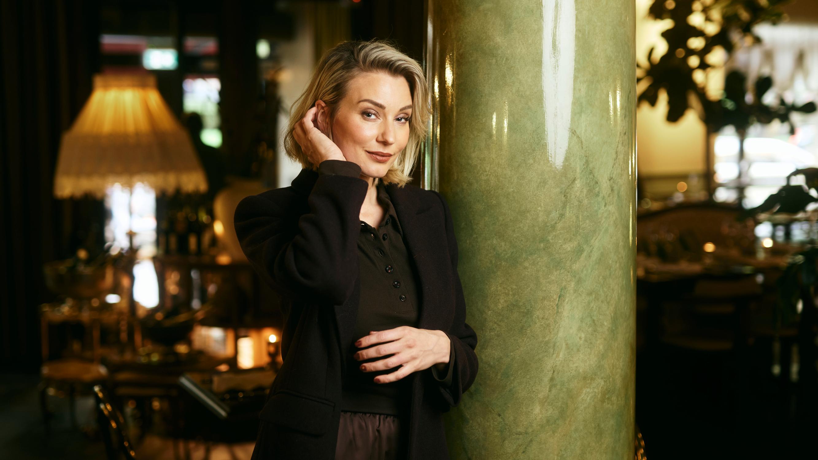 Noora Hautakankaan muisti pätki ja työt venyivät aamuöihin mutta hän kielsi olevansa uupunut – nämä puolison sanat saivat hakeutumaan terapiaan