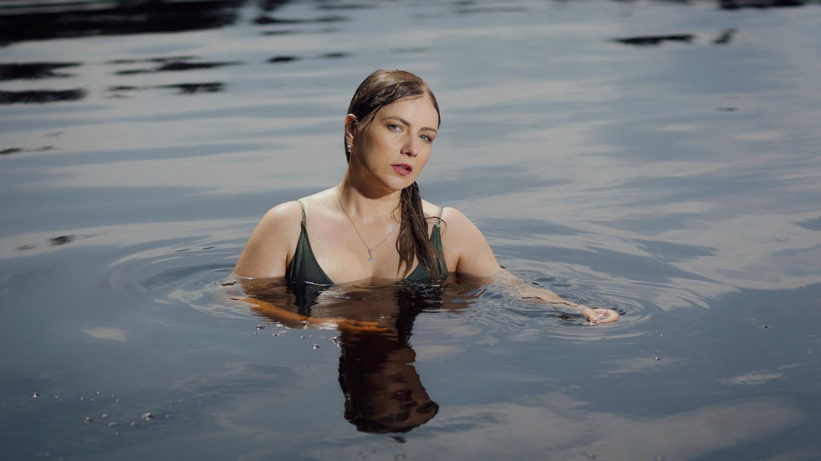 Laulaja Yona kokee asiat vahvasti: ”Melkein jokainen päivä on minulle koettelemus”