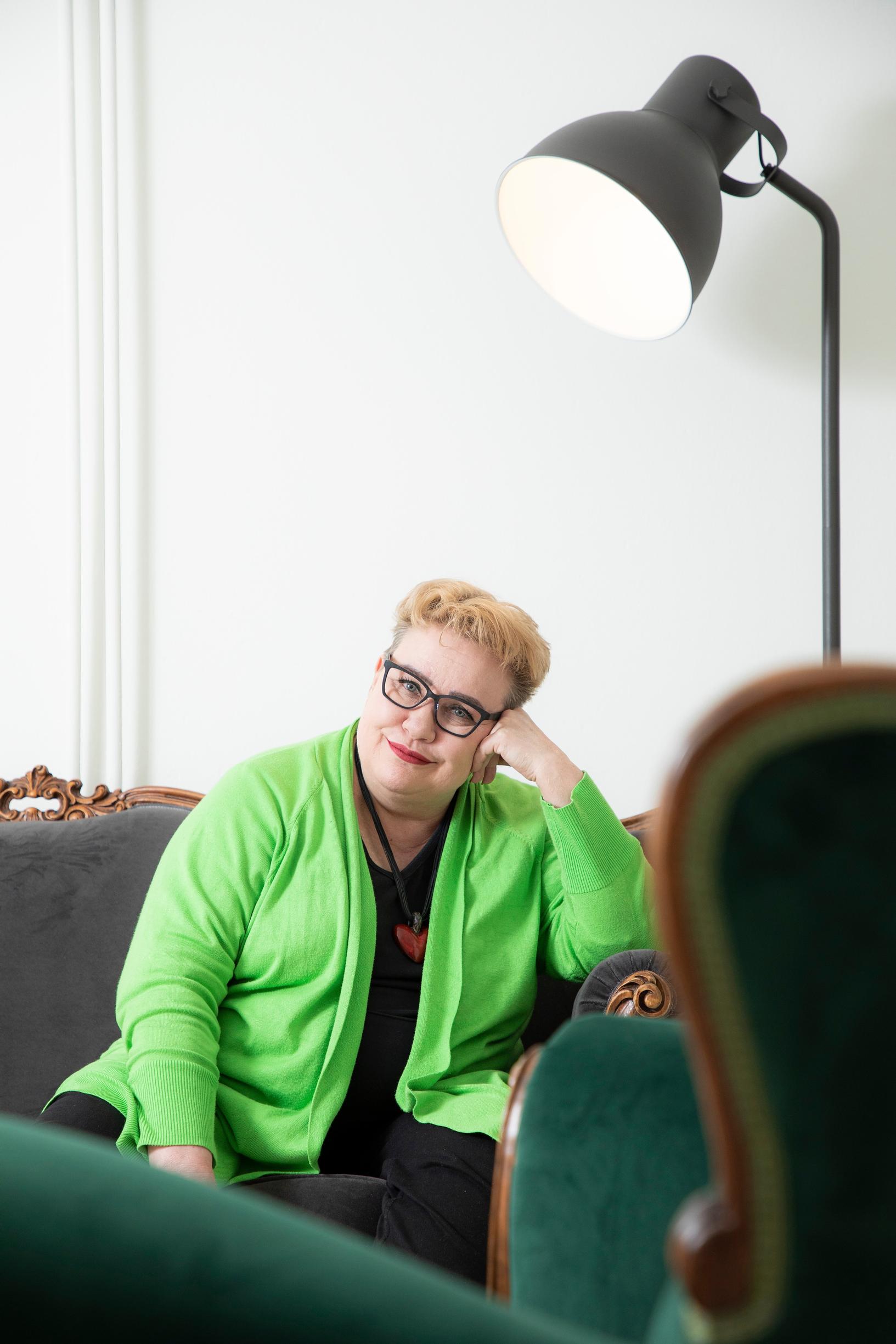 Sirpa Pietikäinen hoiti muistisairasta äitiään lähes 25 vuoden ajan.