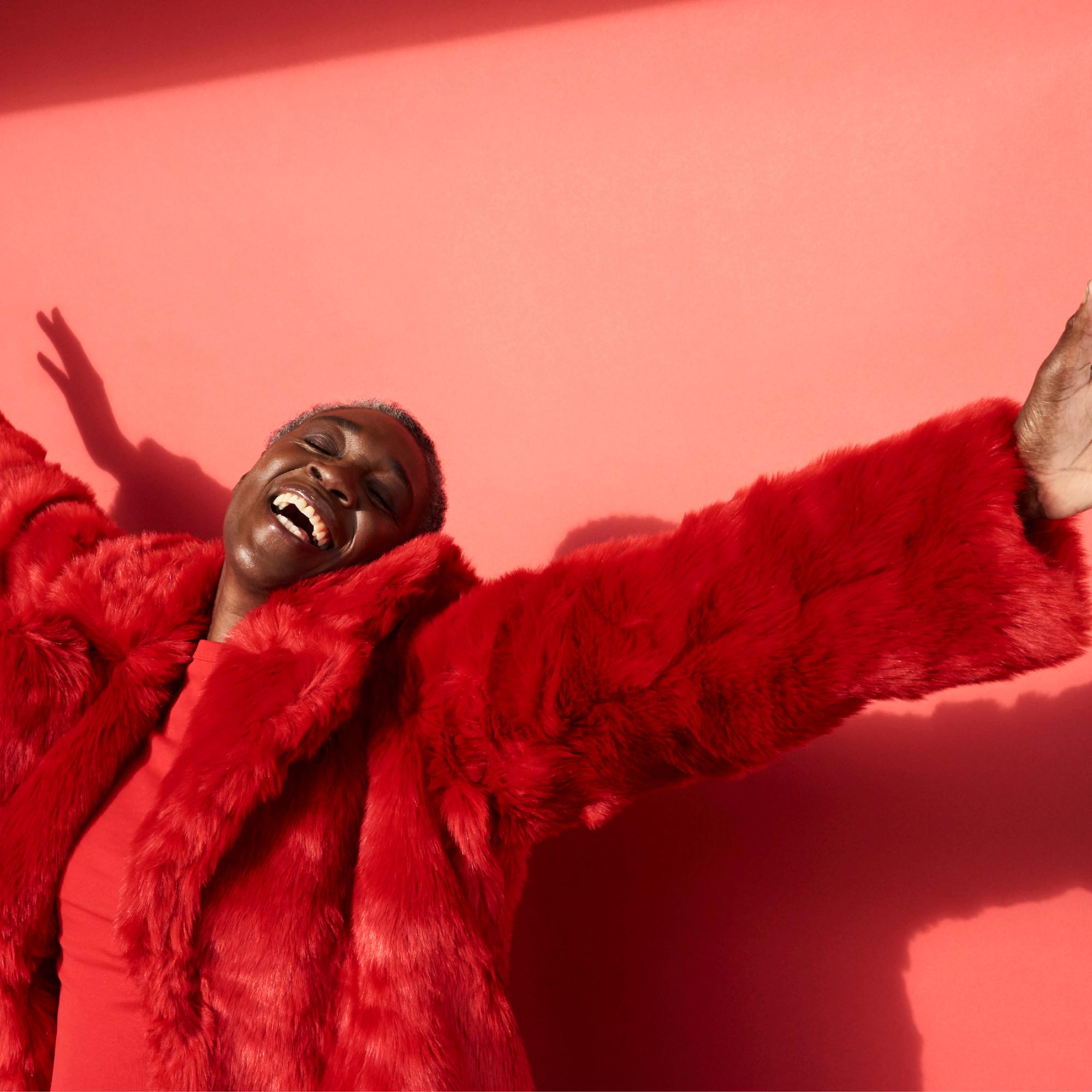 Tuntuuko, että olet hankala, kun sanot mielipiteesi? Psykologi neuvoo varjometodin, joka voi auttaa