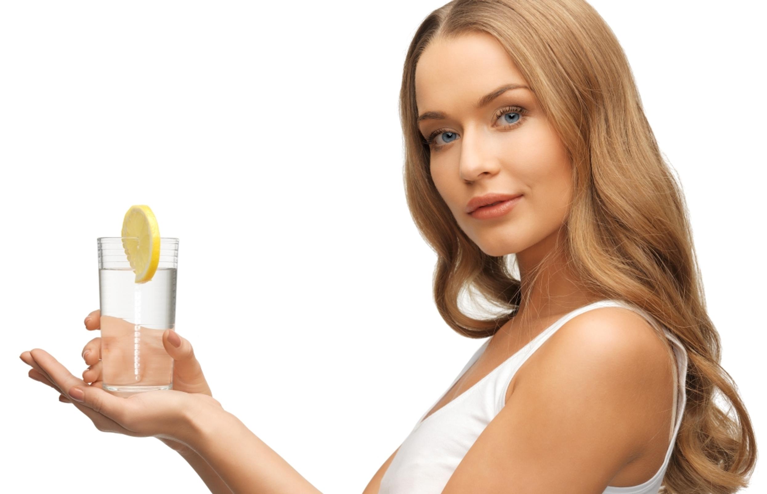 Kiihdyttääkö sitruunavesi aineenvaihduntaa - ja muut myytit painonhallinnasta