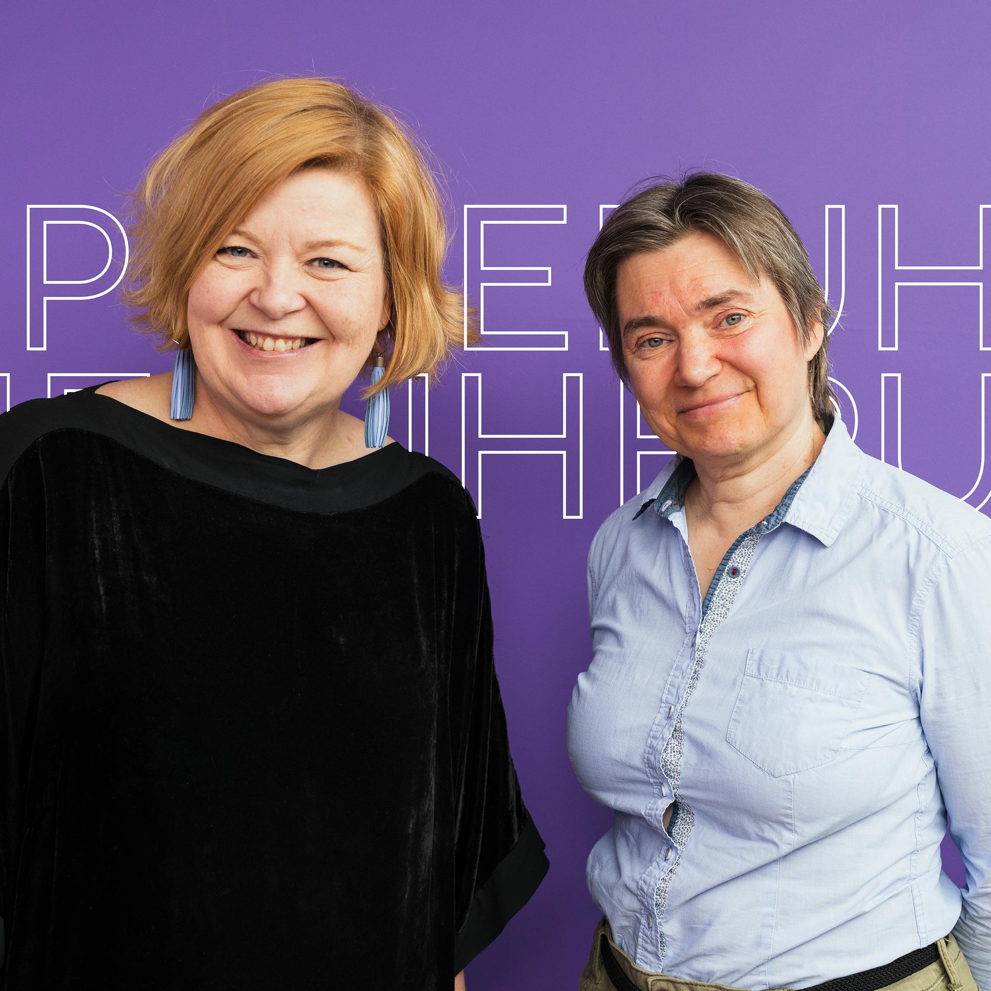 Miksi koira haukottelee? Eläinten käyttäytymistieteen tohtori Helena Telkänranta vastaa kysymyksiin