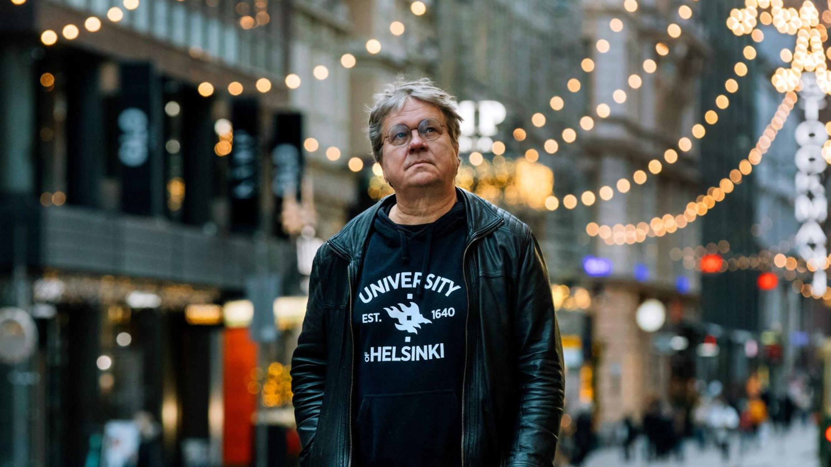 Pekka Sauri ei tavoittele enää onnea: "Onnen tavoittelusta luopuminen on ollut valtavan vapauttavaa"