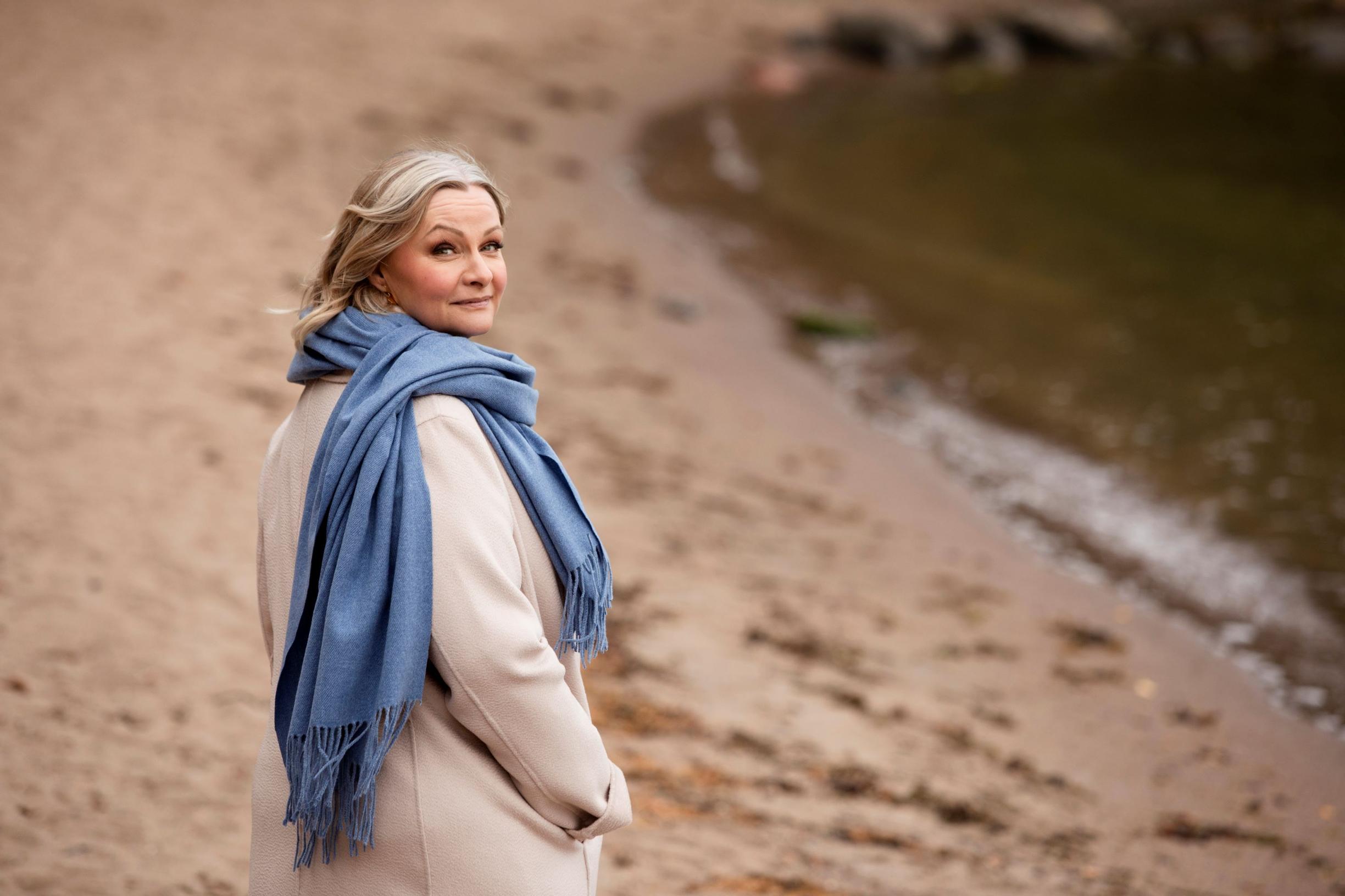 Sairauksistaan avoimesti puhunut Päivi Storgård kokee olevansa ulkopuolinen: ”Kuka enää kelpaa työelämään?”