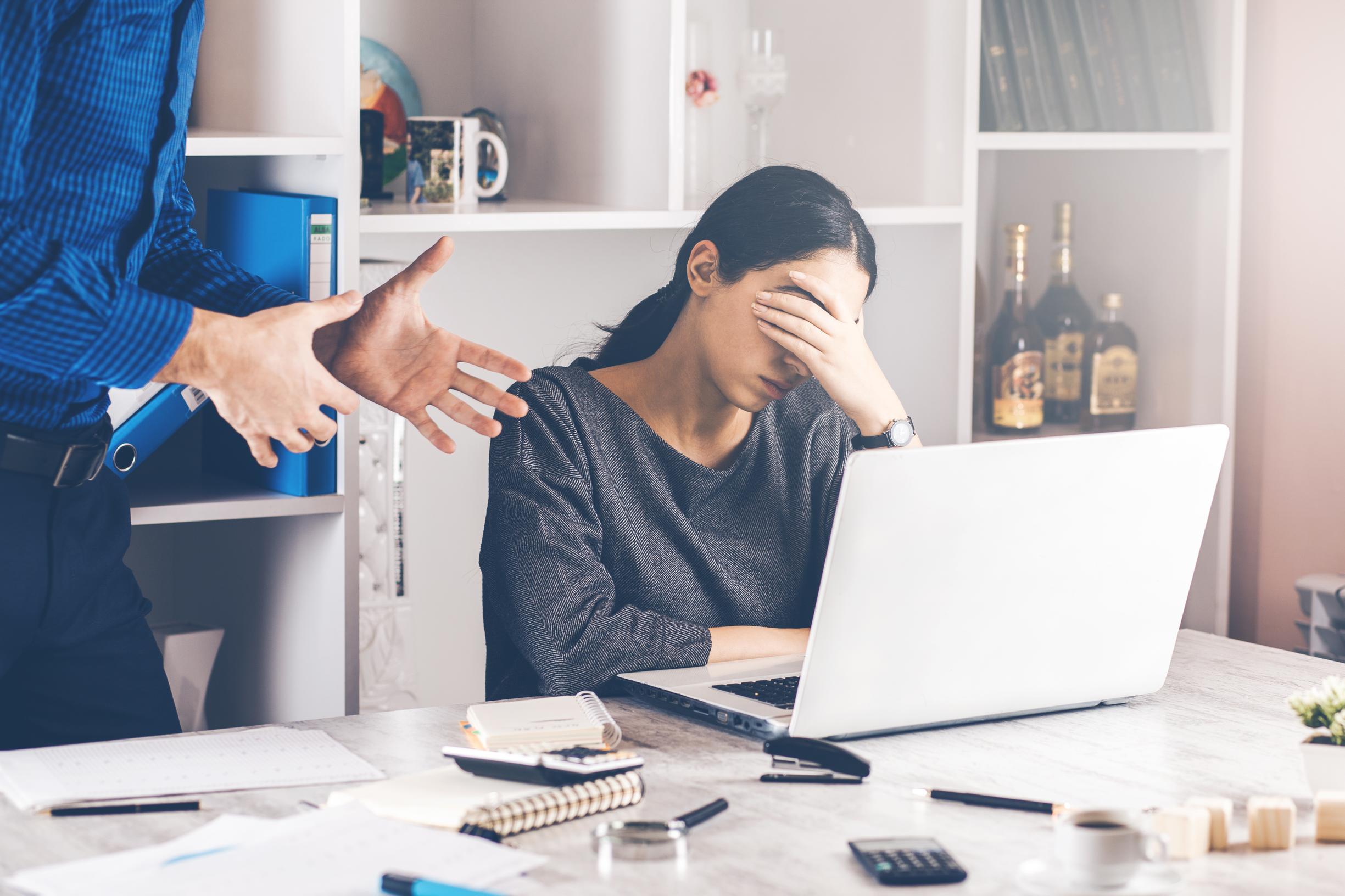 Onko sinullakin huono esimies? Kerro se hänelle!