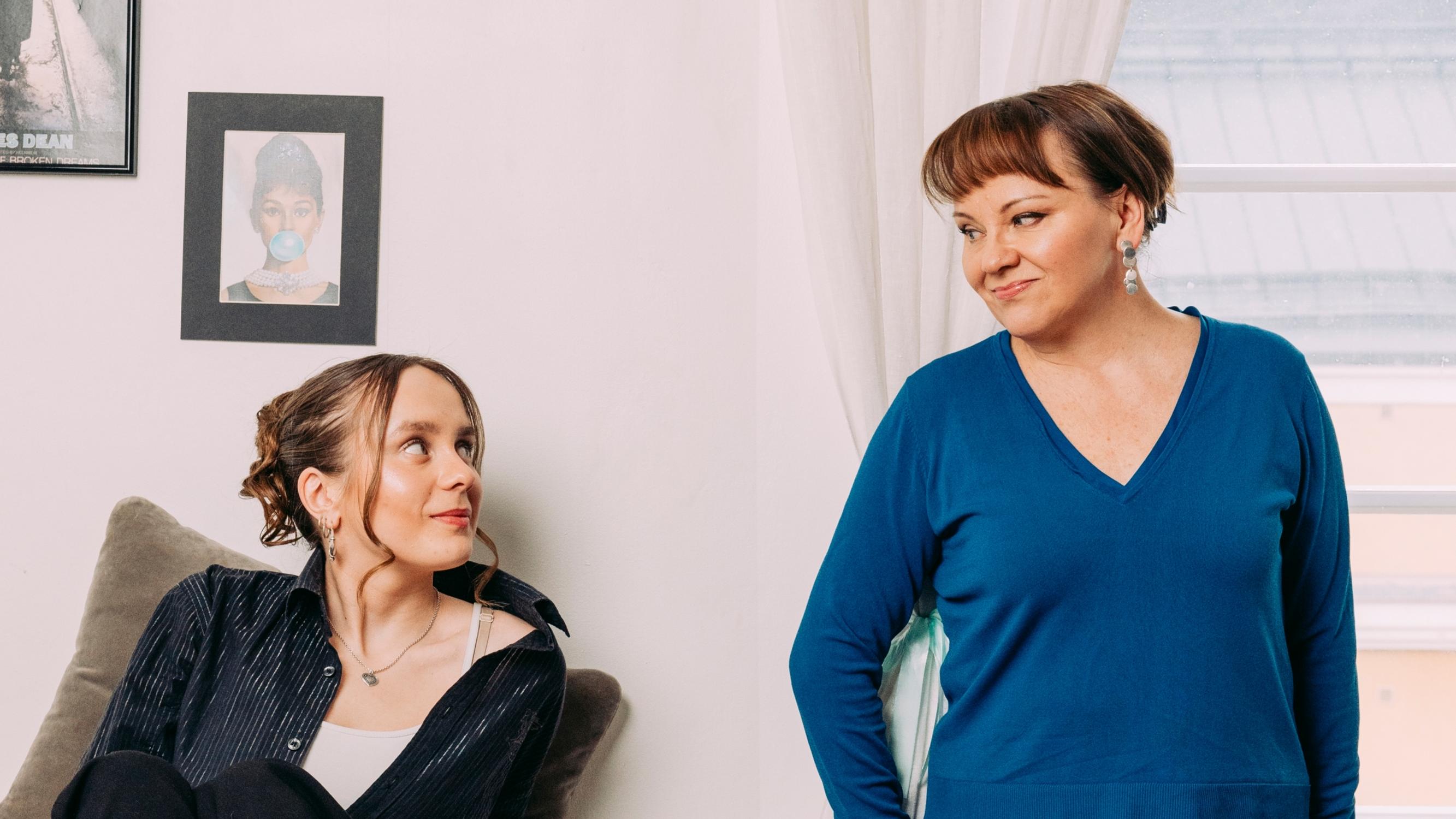 Näyttelijä Anna-Leena Sipilällä oli ongelma, joka pysyi vuosia piilossa – sitten hän heräsi Stella-tyttären raivokkaaseen puhutteluun ja päätti muuttua