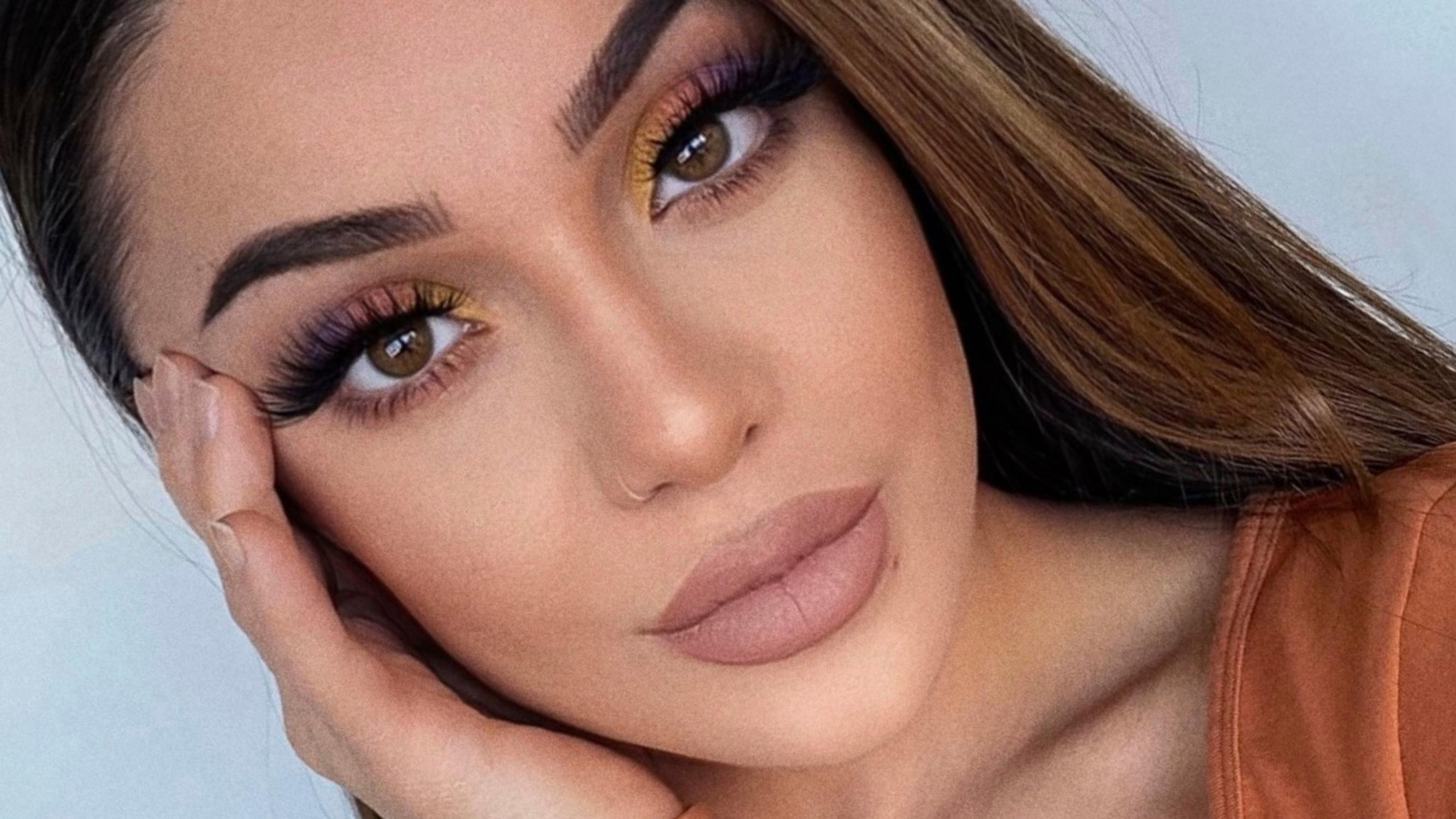 Meikkaaja Chunilla on niin paljon meikkejä, että hän perusti niille huoneen: ”Instagram-kuvan meikkiä voin tehdä yli kolme tuntia”